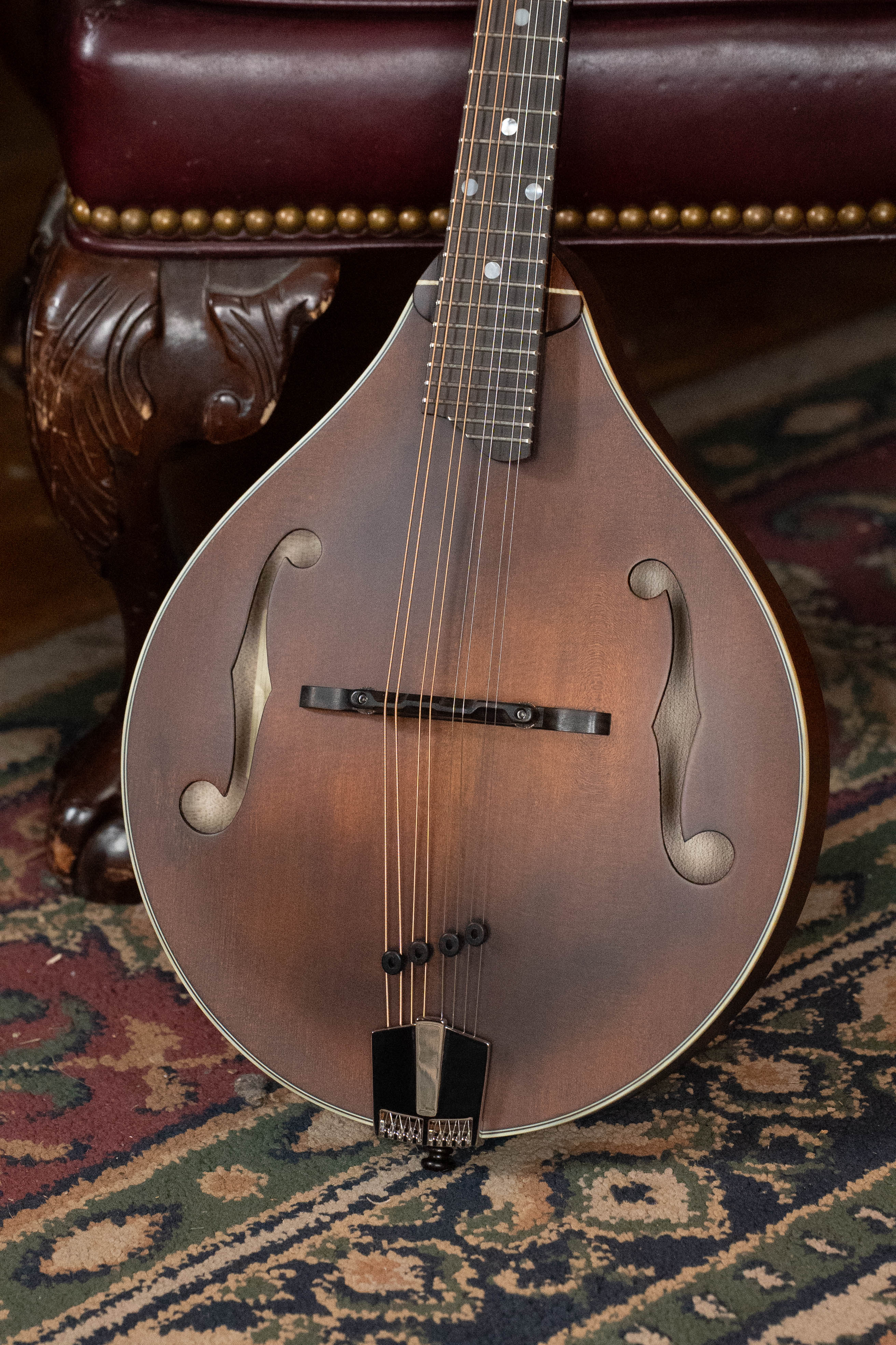 Eastman MD305 Spruce/Maple A-Style Hand-Carved Mandolin #3319