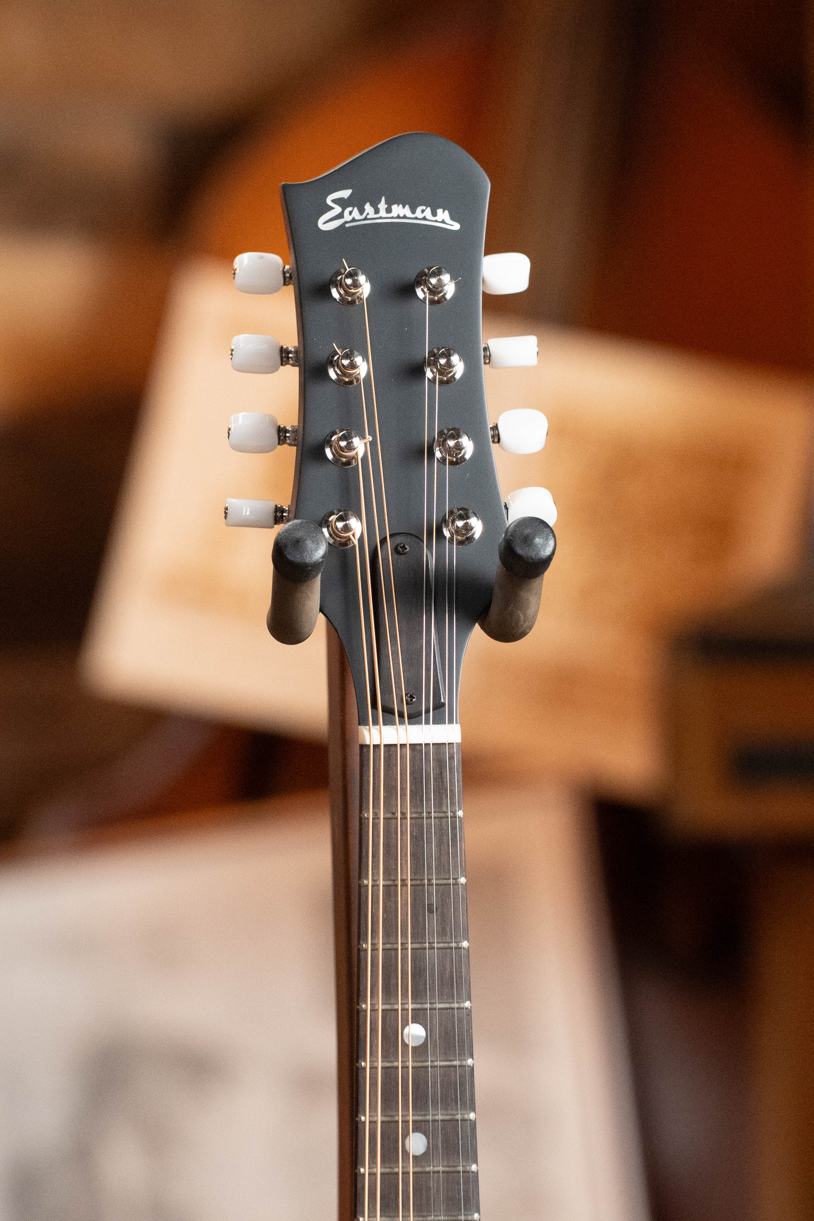 Eastman MD305 Spruce/Maple A-Style Hand-Carved Mandolin #3319