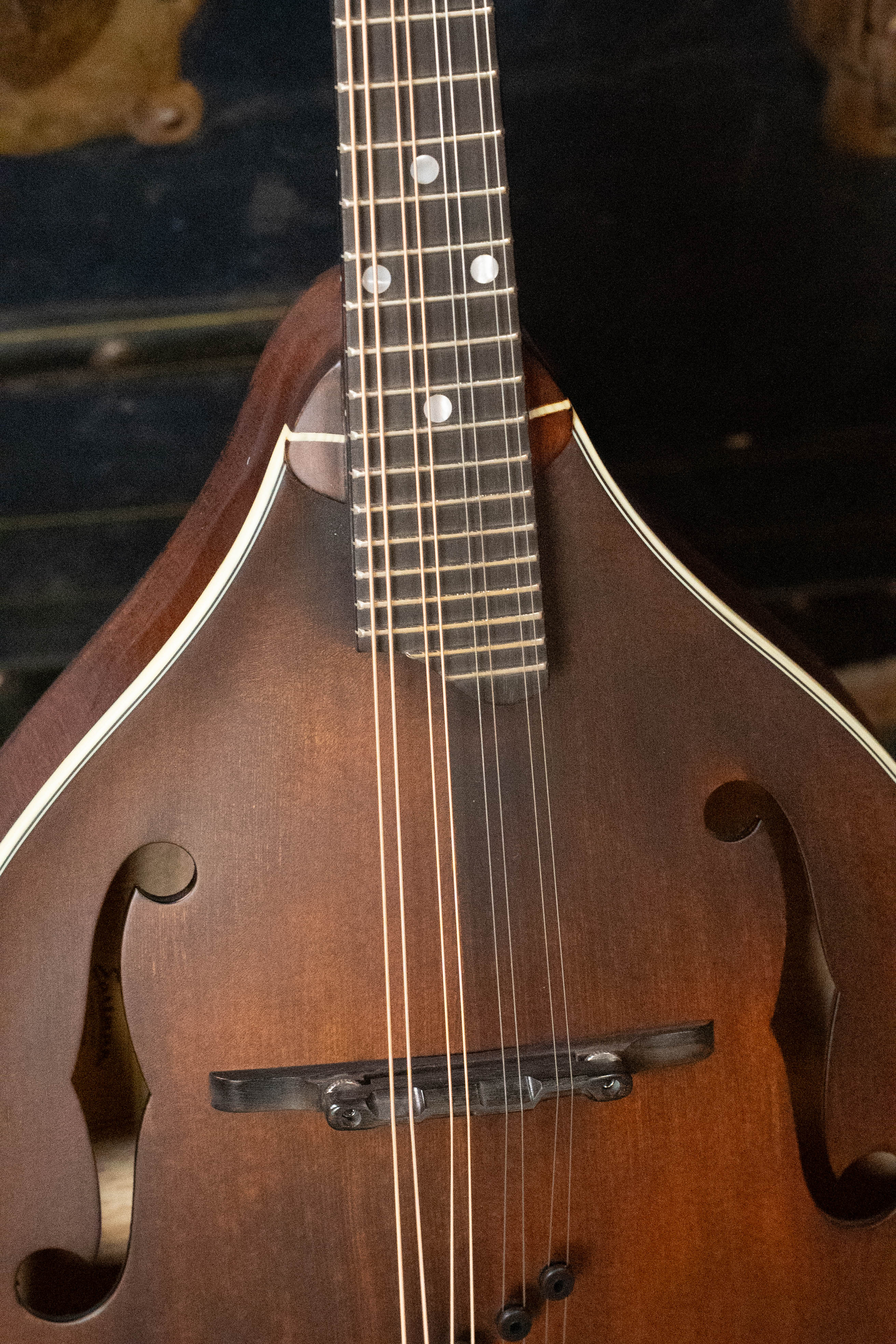 Eastman MD305 Spruce/Maple A-Style Hand-Carved Mandolin #3522