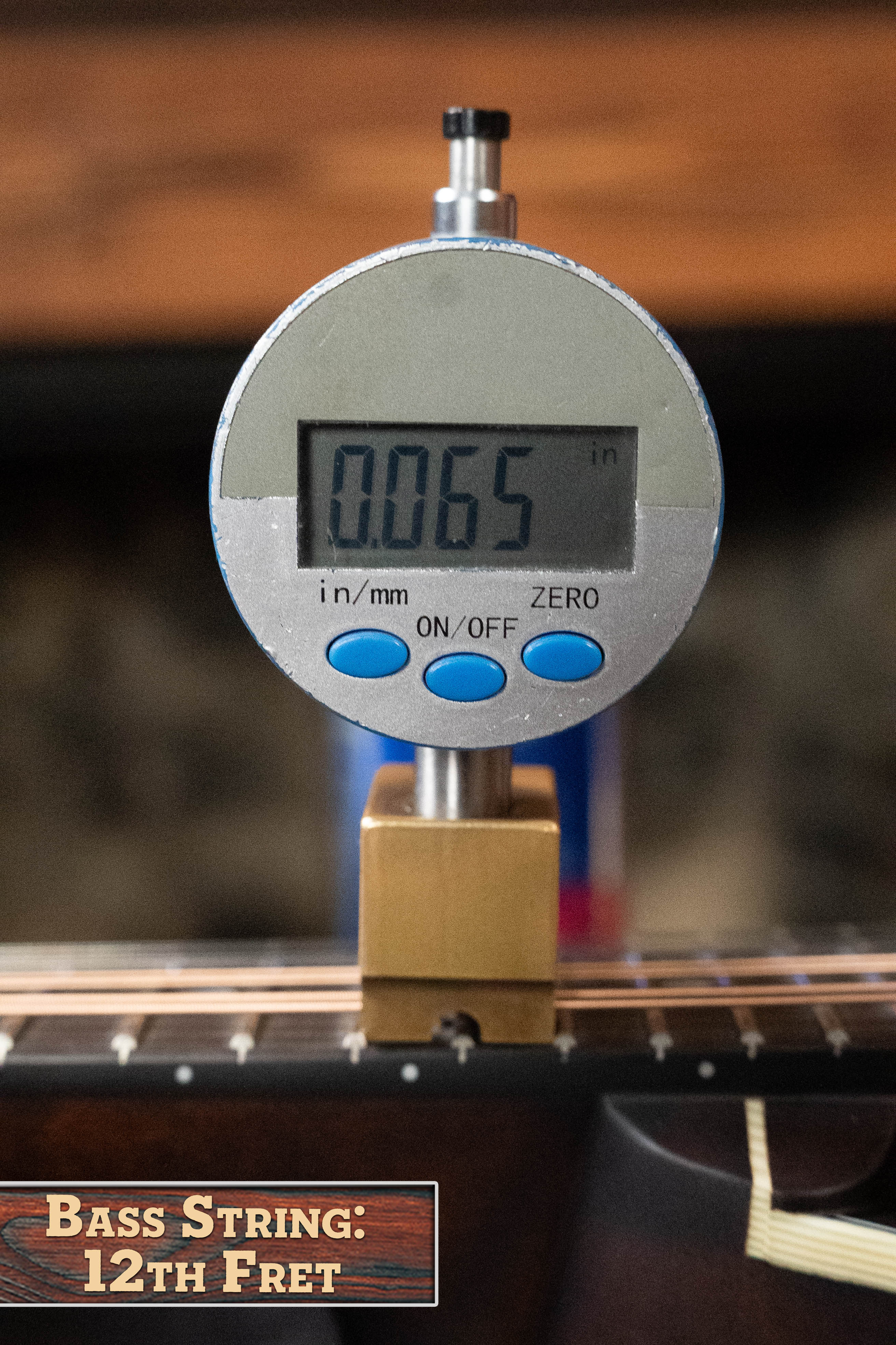 Eastman MD305 Spruce/Maple A-Style Hand-Carved Mandolin #3525