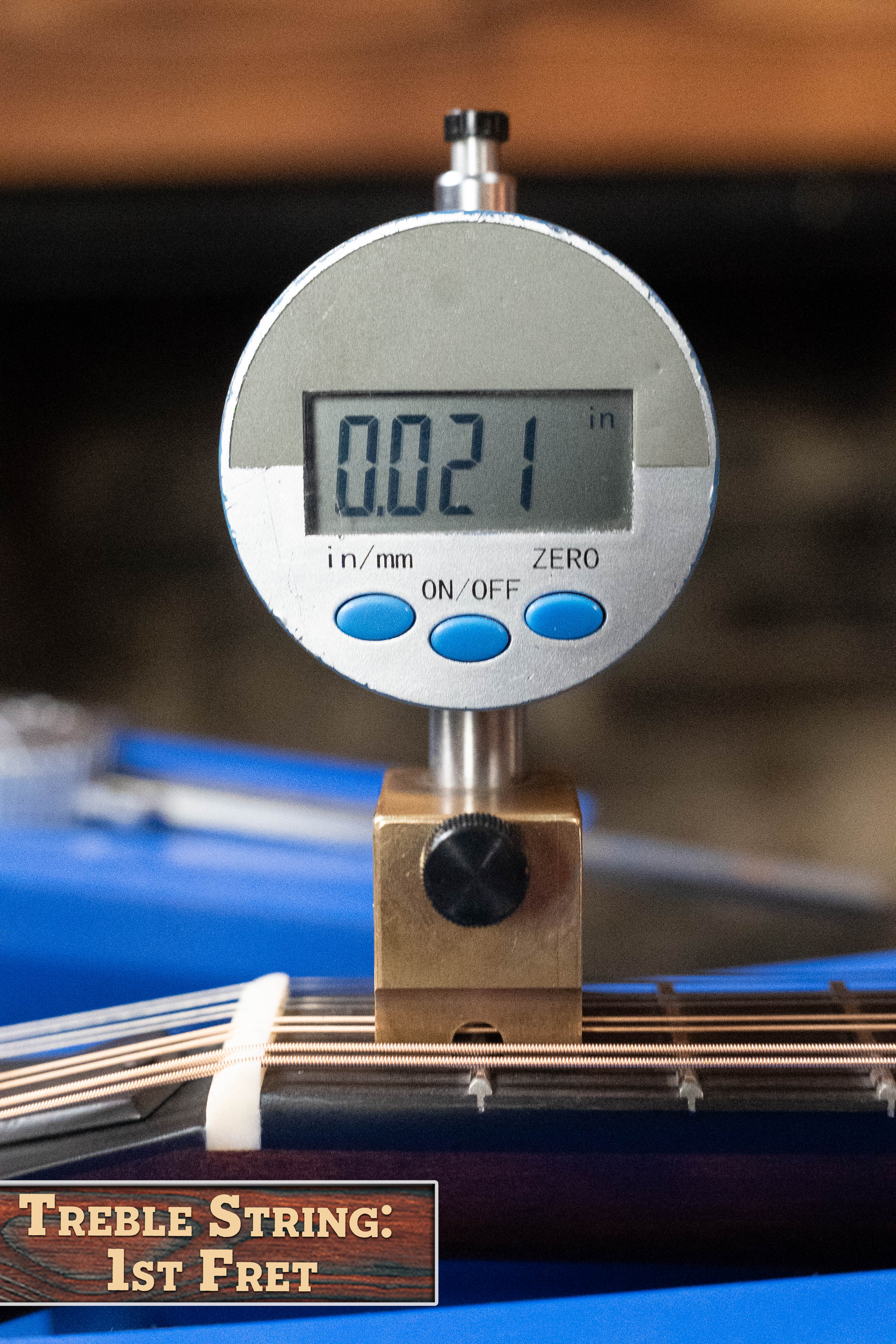 Eastman MD305 Spruce/Maple A-Style Hand-Carved Mandolin #3525