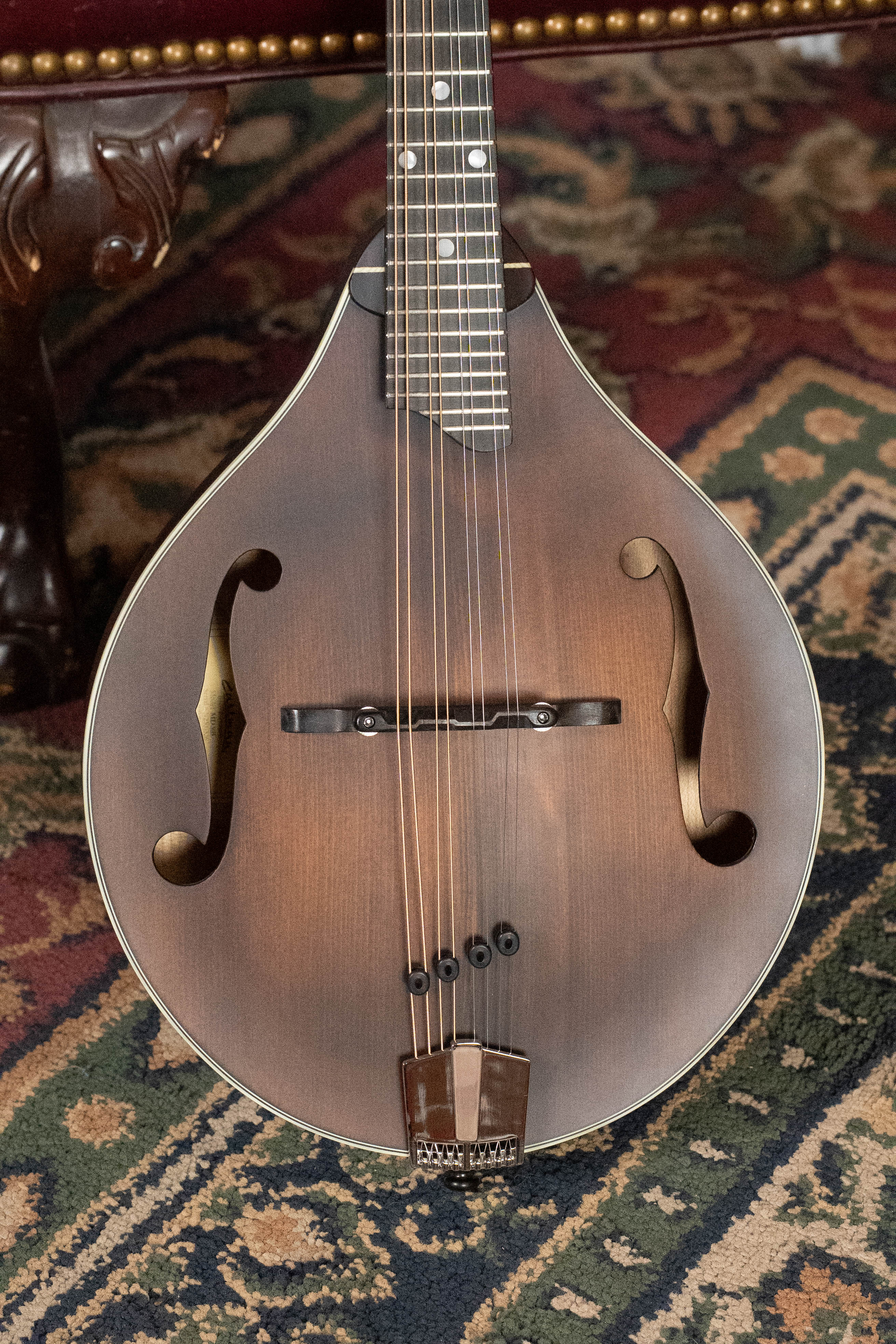 Eastman MD305 Spruce/Maple A-Style Hand-Carved Mandolin #3526