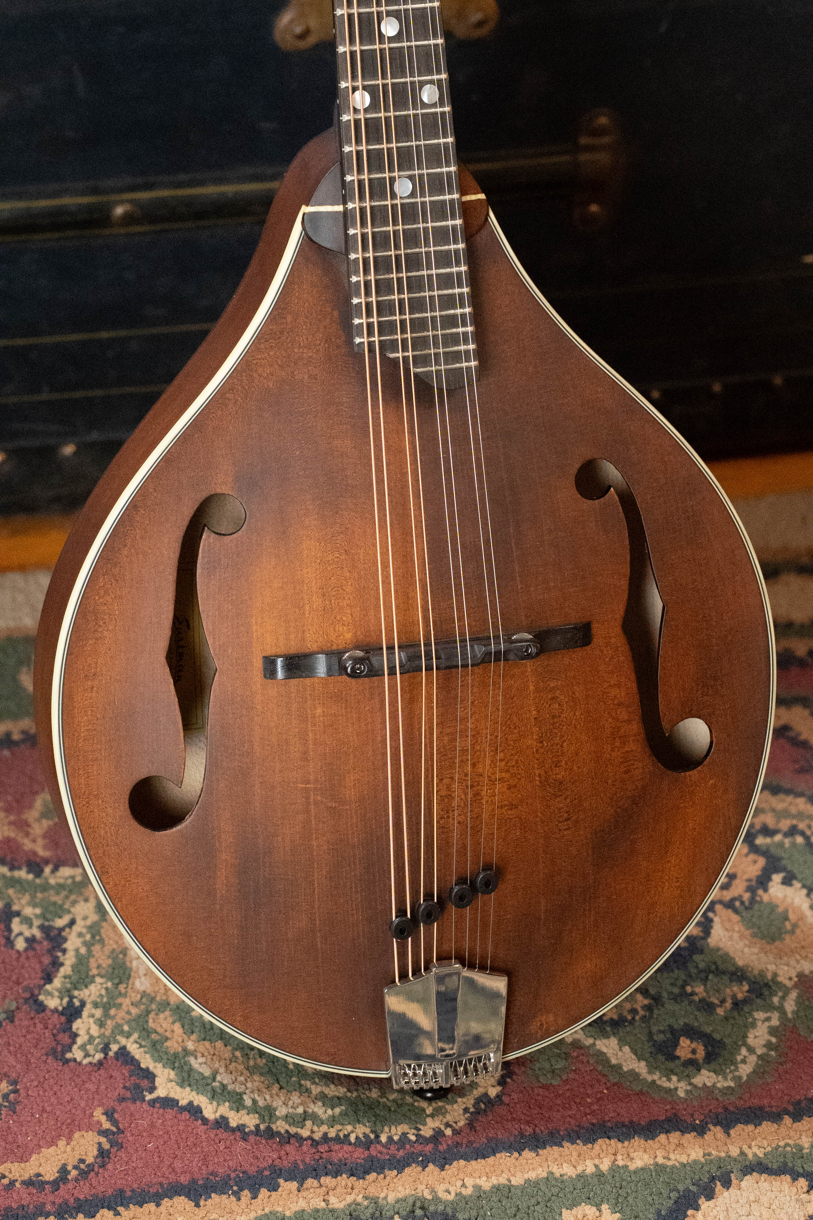 Eastman MD305 Spruce/Maple A-Style Hand-Carved Mandolin #3572