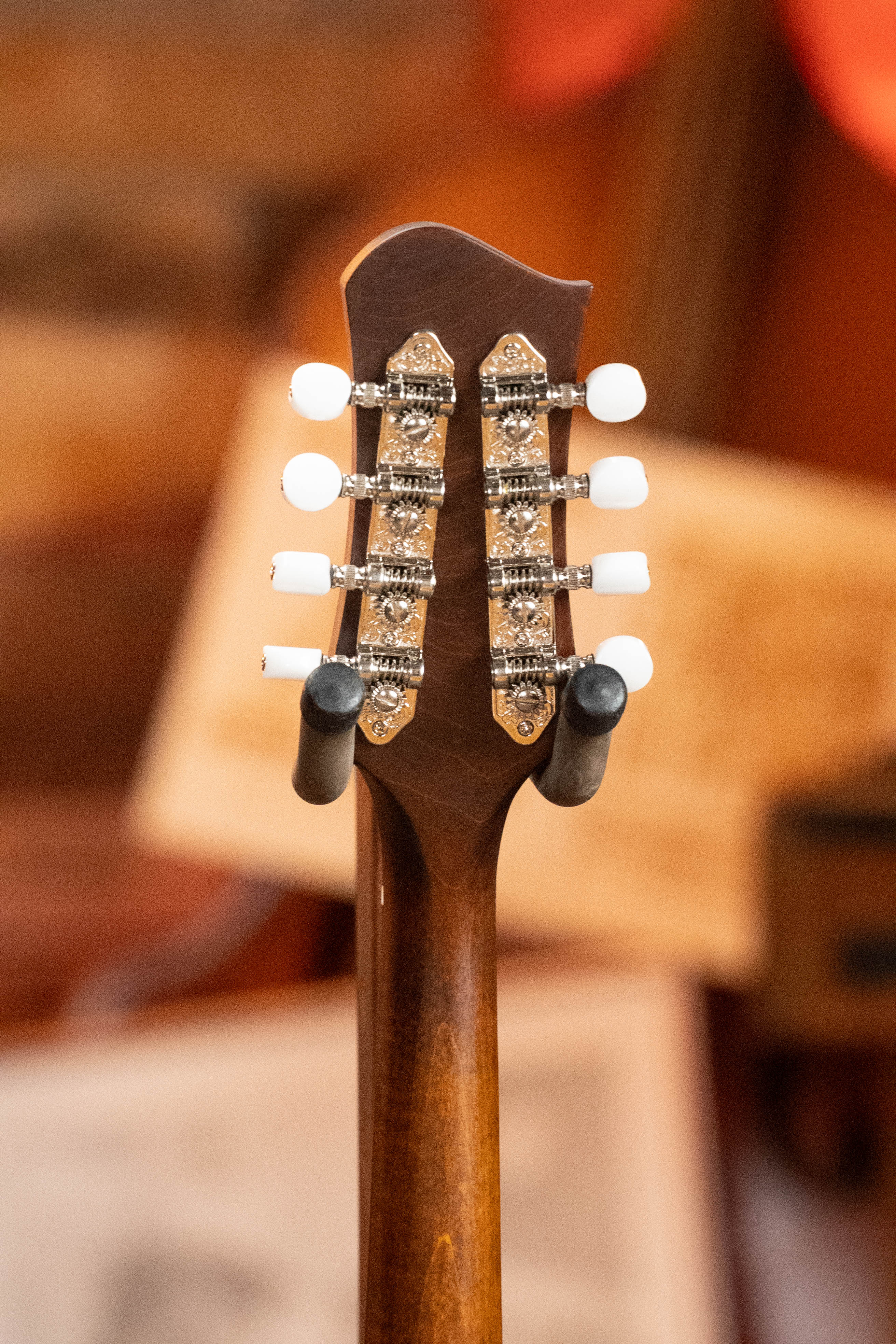 Eastman MD305 Spruce/Maple A-Style Hand-Carved Mandolin #3576