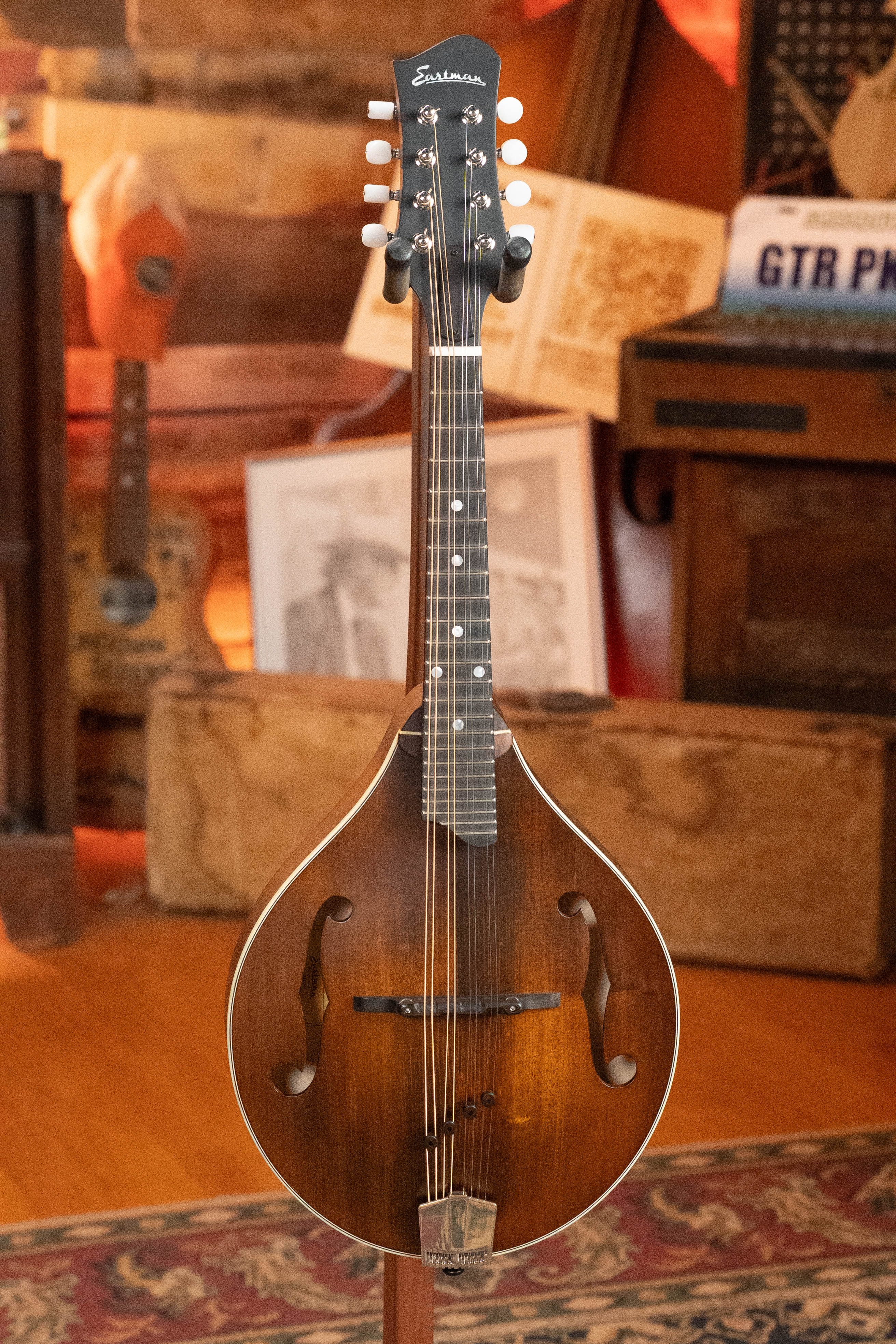 Eastman MD305 Spruce/Maple A-Style Hand-Carved Mandolin #3588
