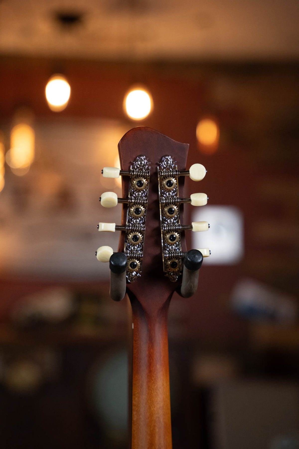 Eastman MD305 Wide Nut Amberburst A-Style Mandolin #2106