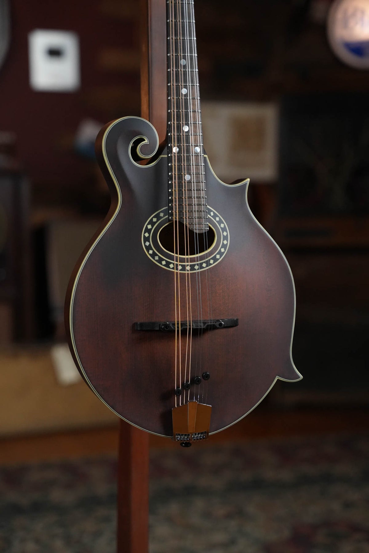Eastman MD314 F-Style Oval Hole Mandolin #4540