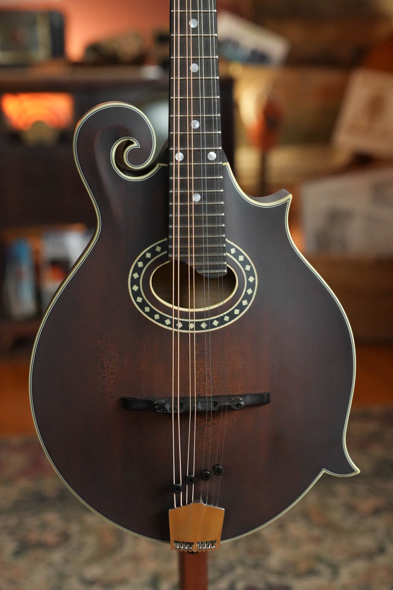 Eastman MD314 Spruce/Maple F-Style Oval Hole Mandolin #3716