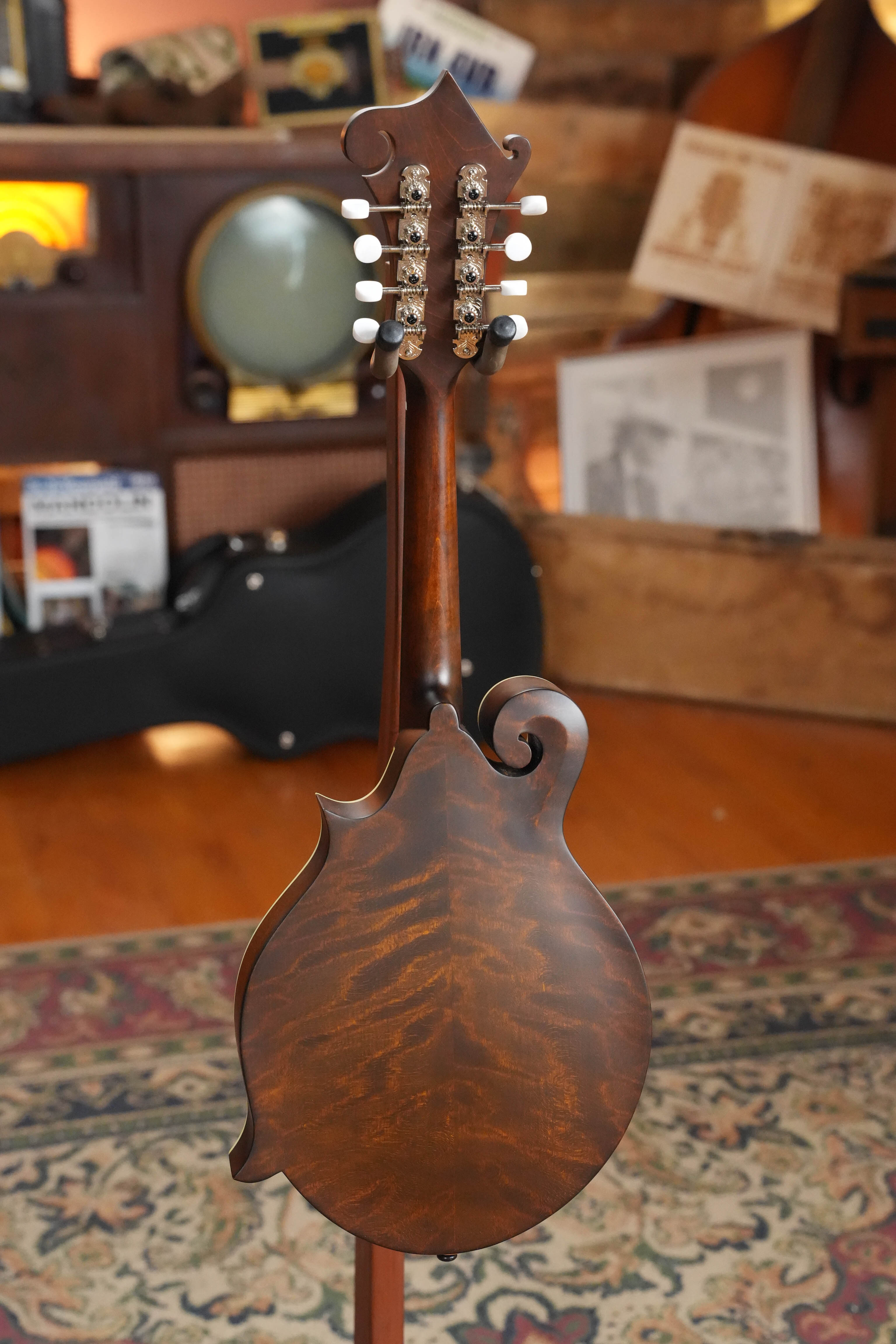 Eastman MD315 F-Style Hand-Carved Mandolin #0107