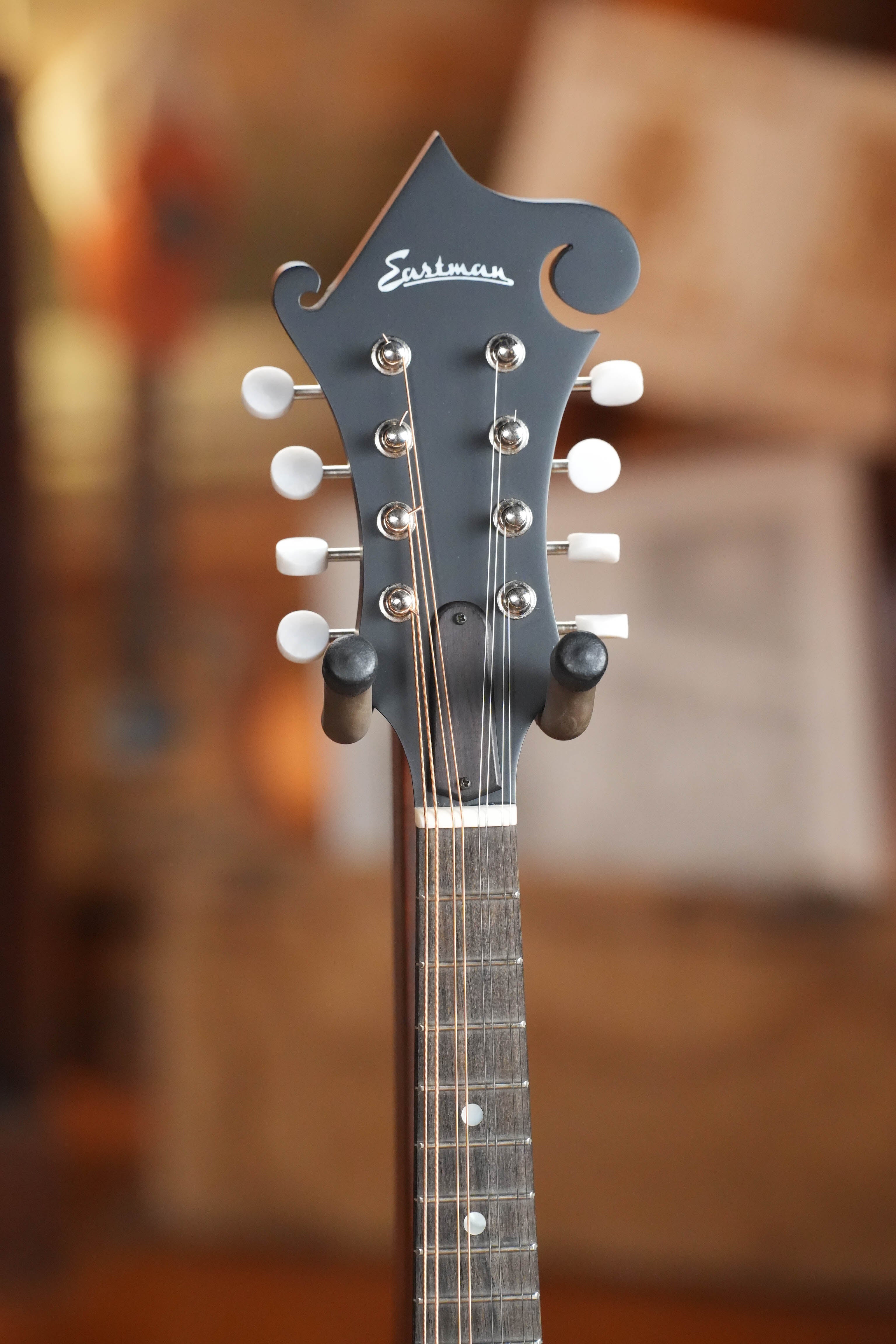 Eastman MD315 F-Style Hand-Carved Mandolin #0332
