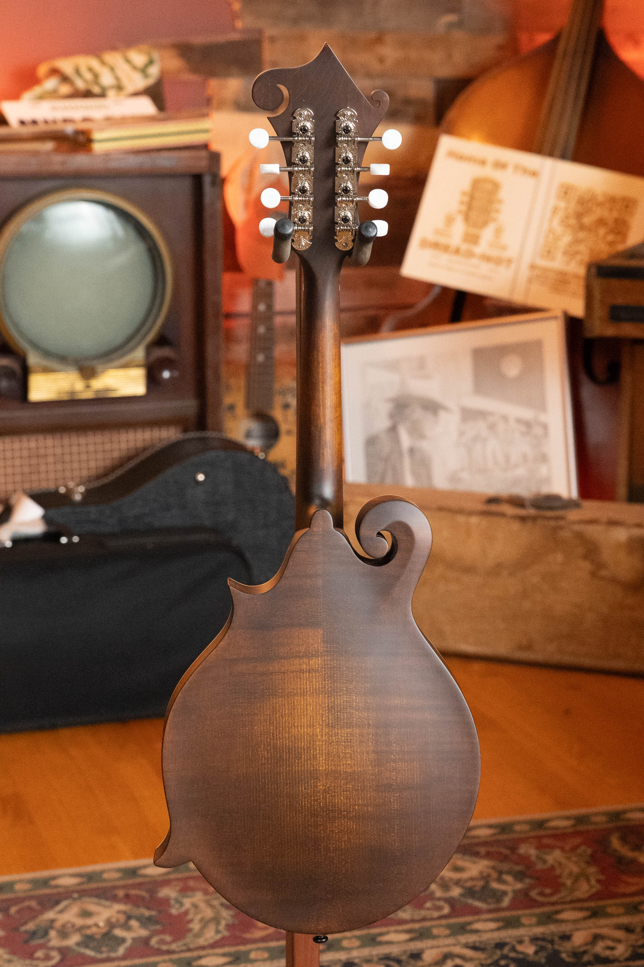 Eastman MD315 F-Style Hand-Carved Mandolin #0905