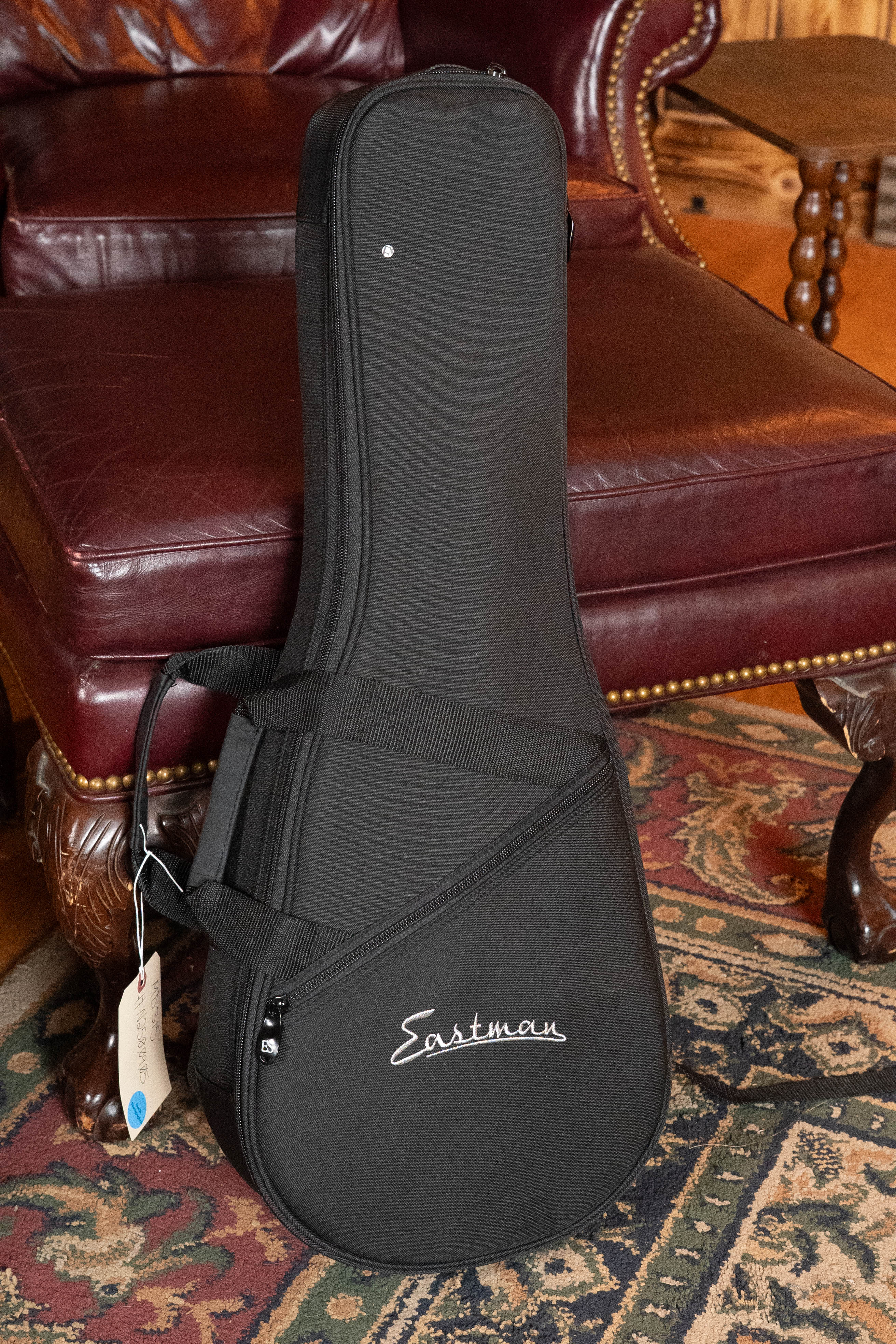 Eastman MD315 F-Style Hand-Carved Mandolin #0905