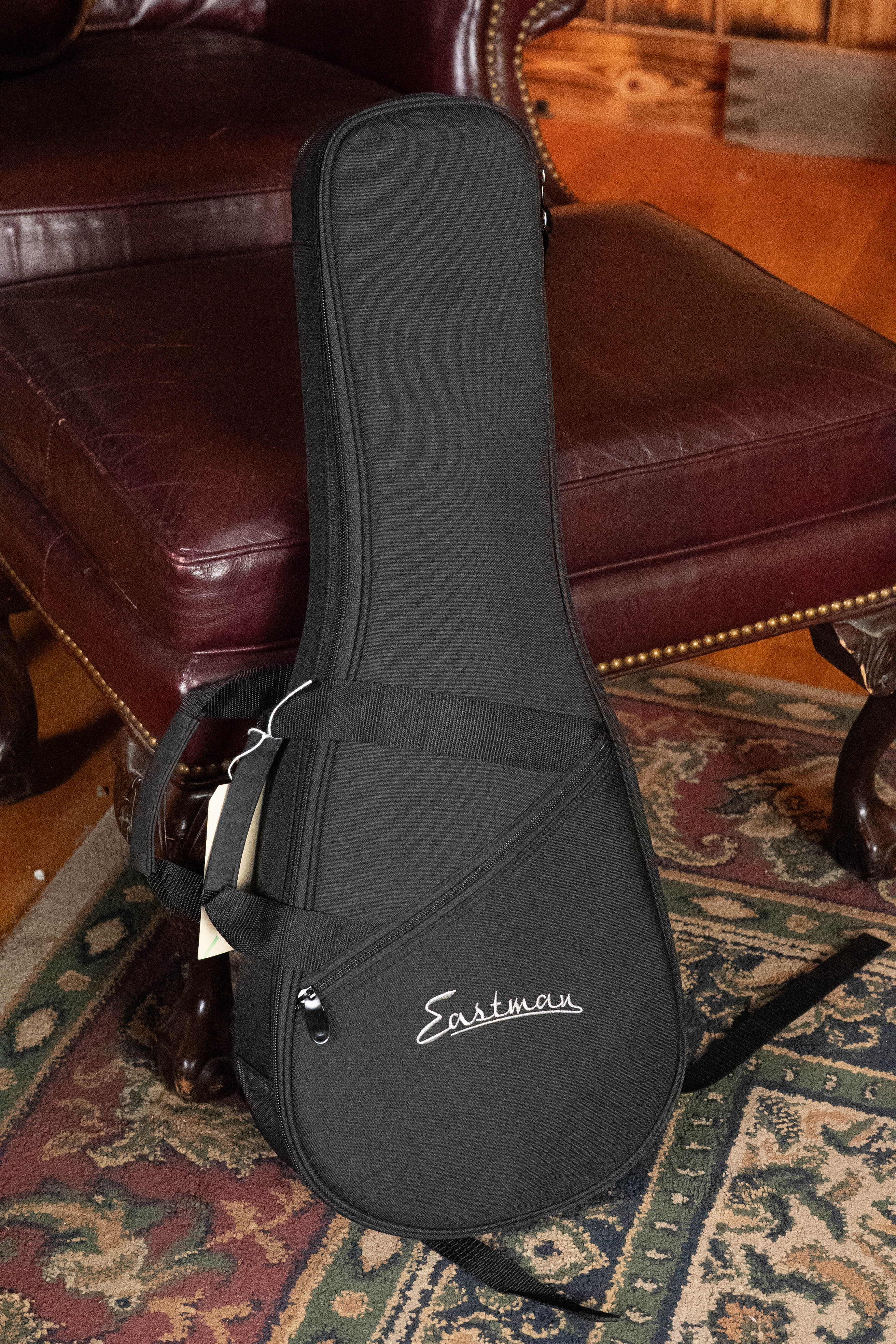 Eastman MD315 F-Style Hand-Carved Mandolin #0915