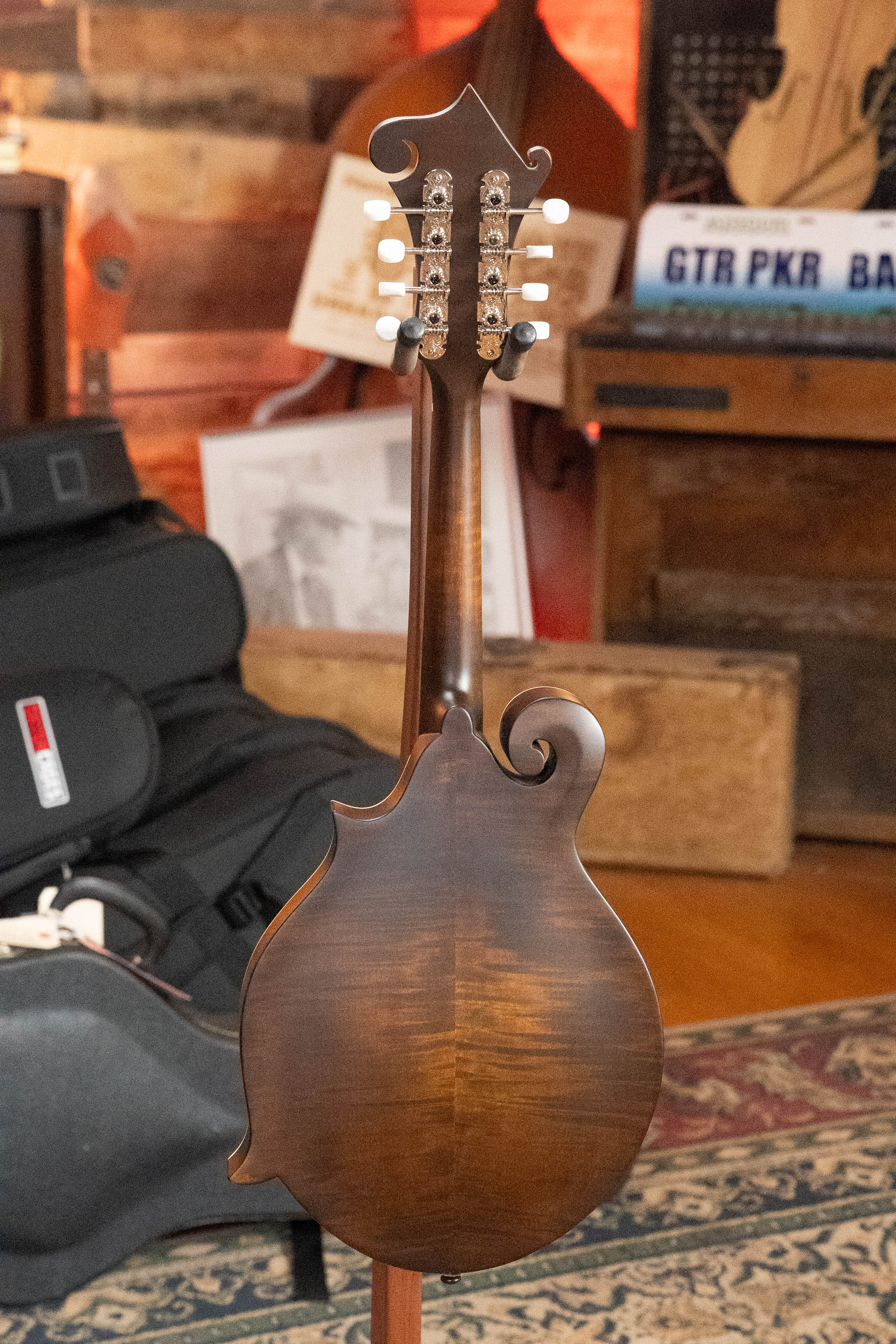 Eastman MD315 F-Style Hand-Carved Mandolin #2229