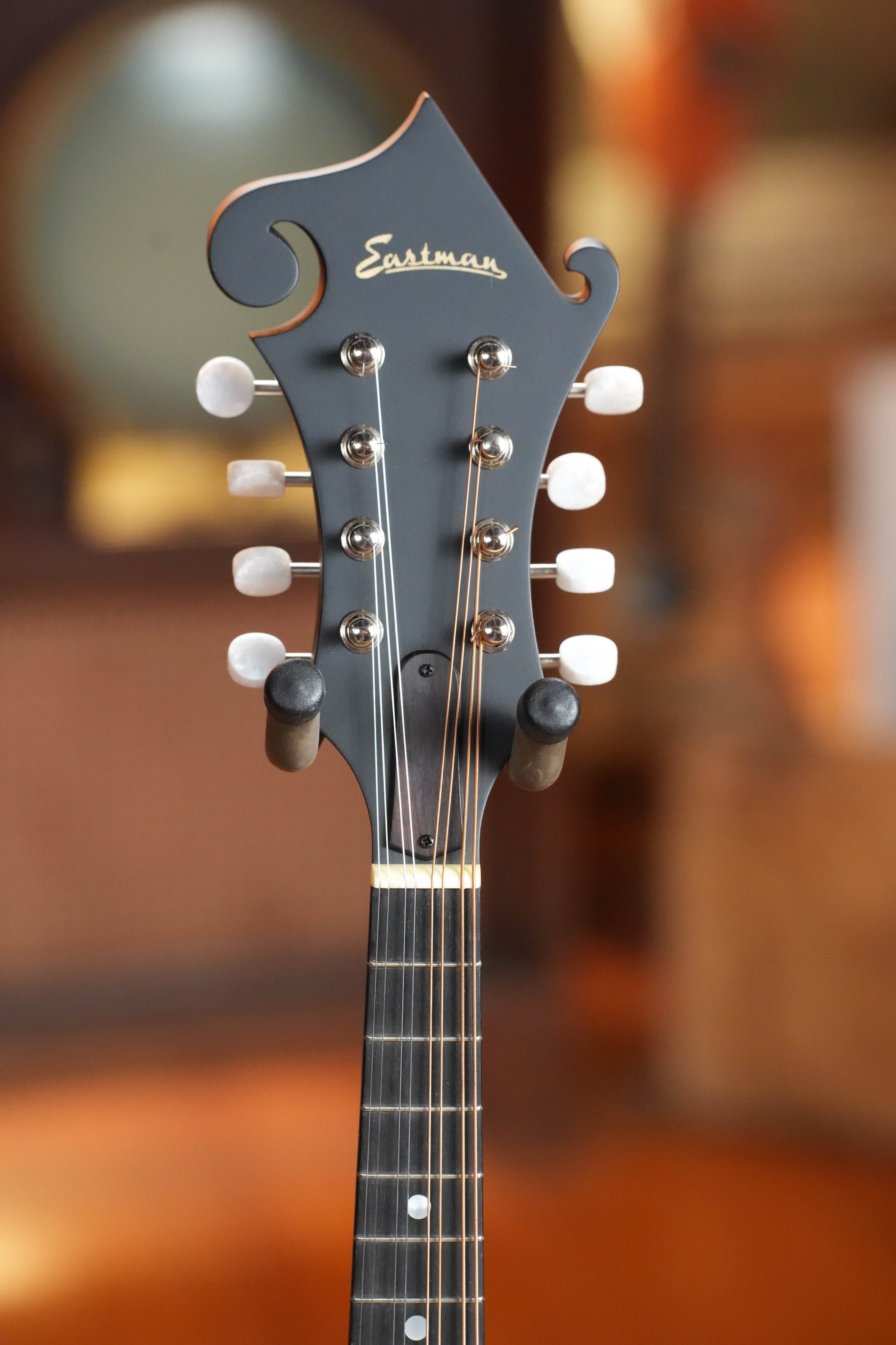 Eastman MD315L *Left-Handed* Spruce/Maple F-Style Hand-Carved Mandolin #3427