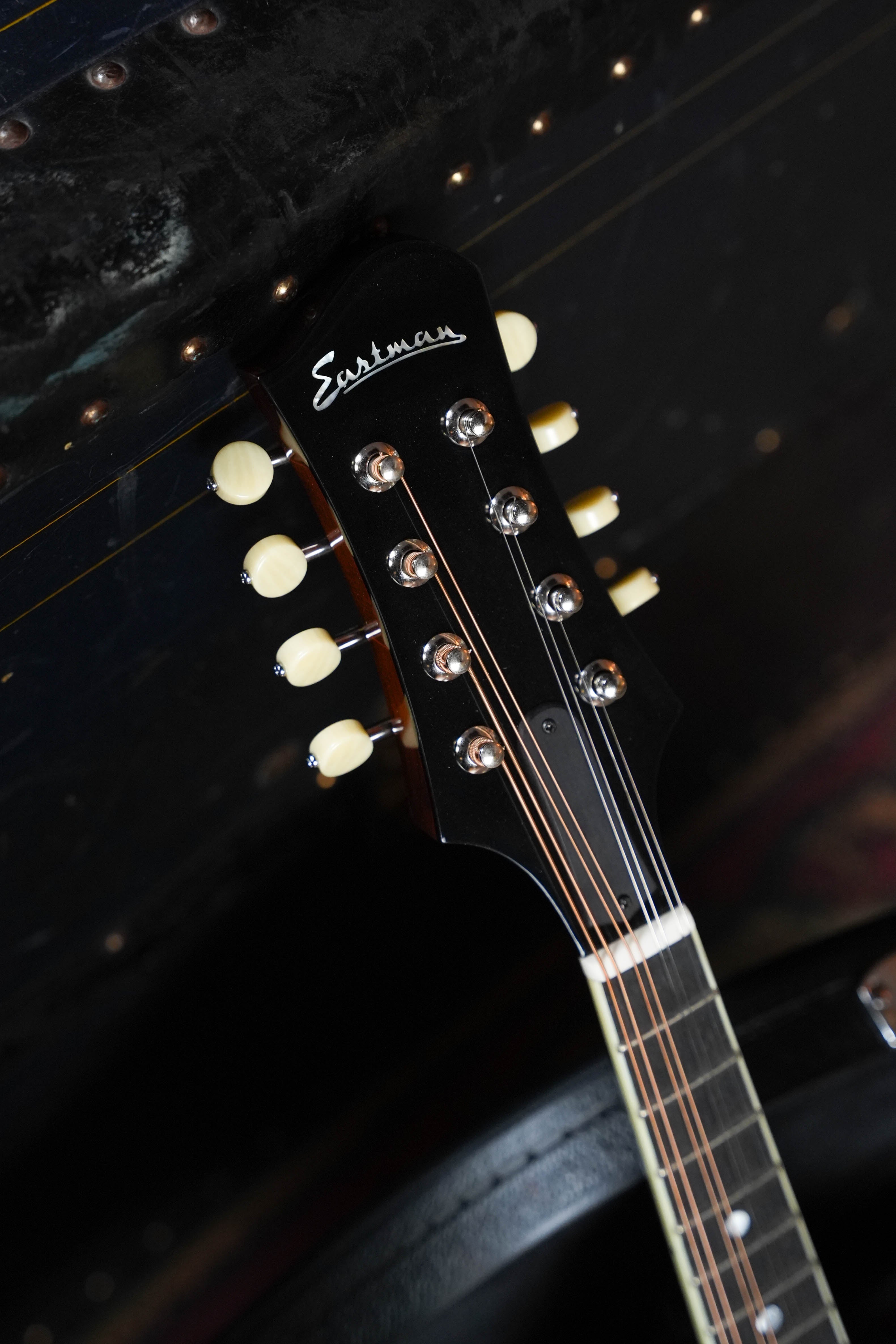 Eastman MD404-BK Black Top Oval Hole A-Style Mandolin #5875
