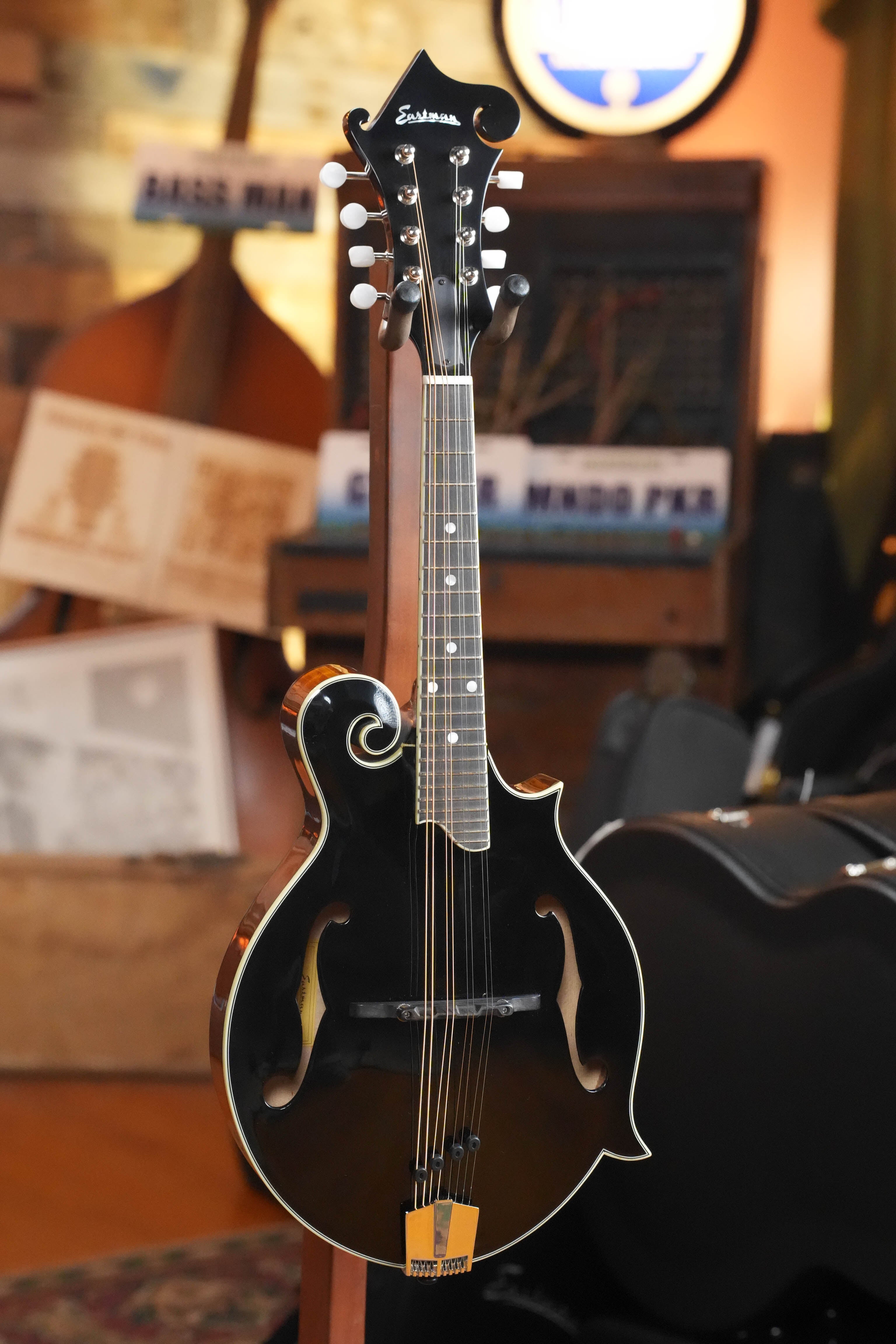 Eastman MD515-BK-LTD Limited Edition Black Gloss F-Style Mandolin #0105