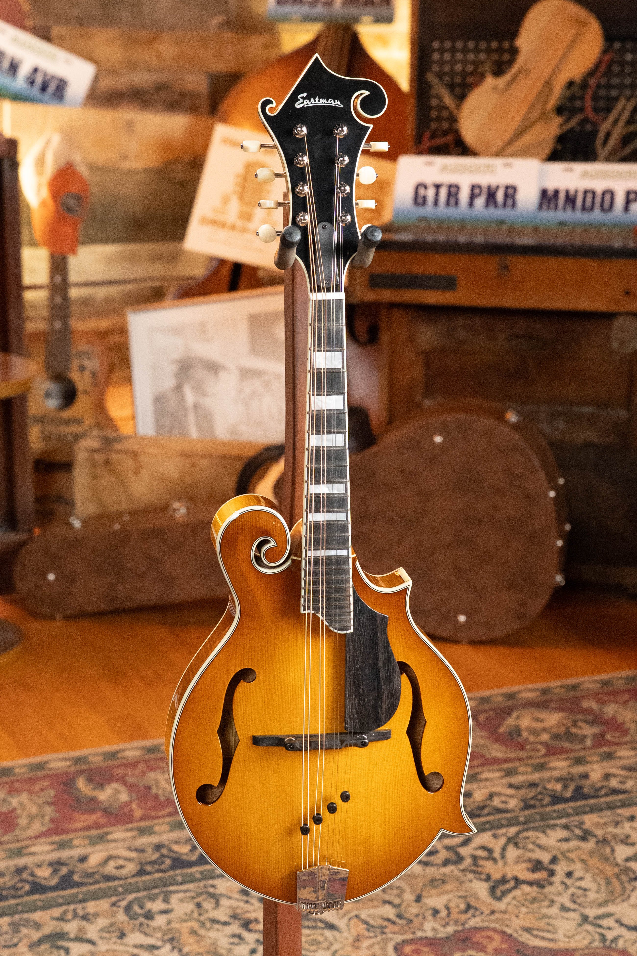 Eastman MD615-GB Goldburst F-Style Mandolin w/K&K Pickup #4763