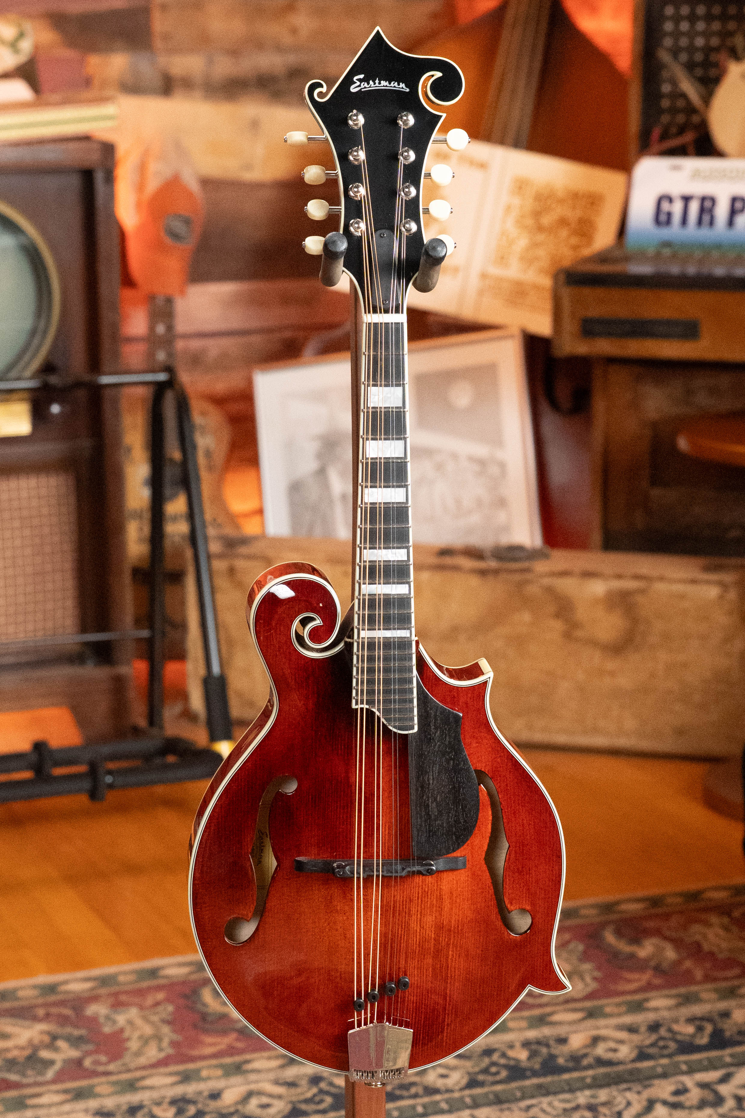 Eastman MD615 Spruce/Maple F-Style Mandolin w/K&K Pickup #3721