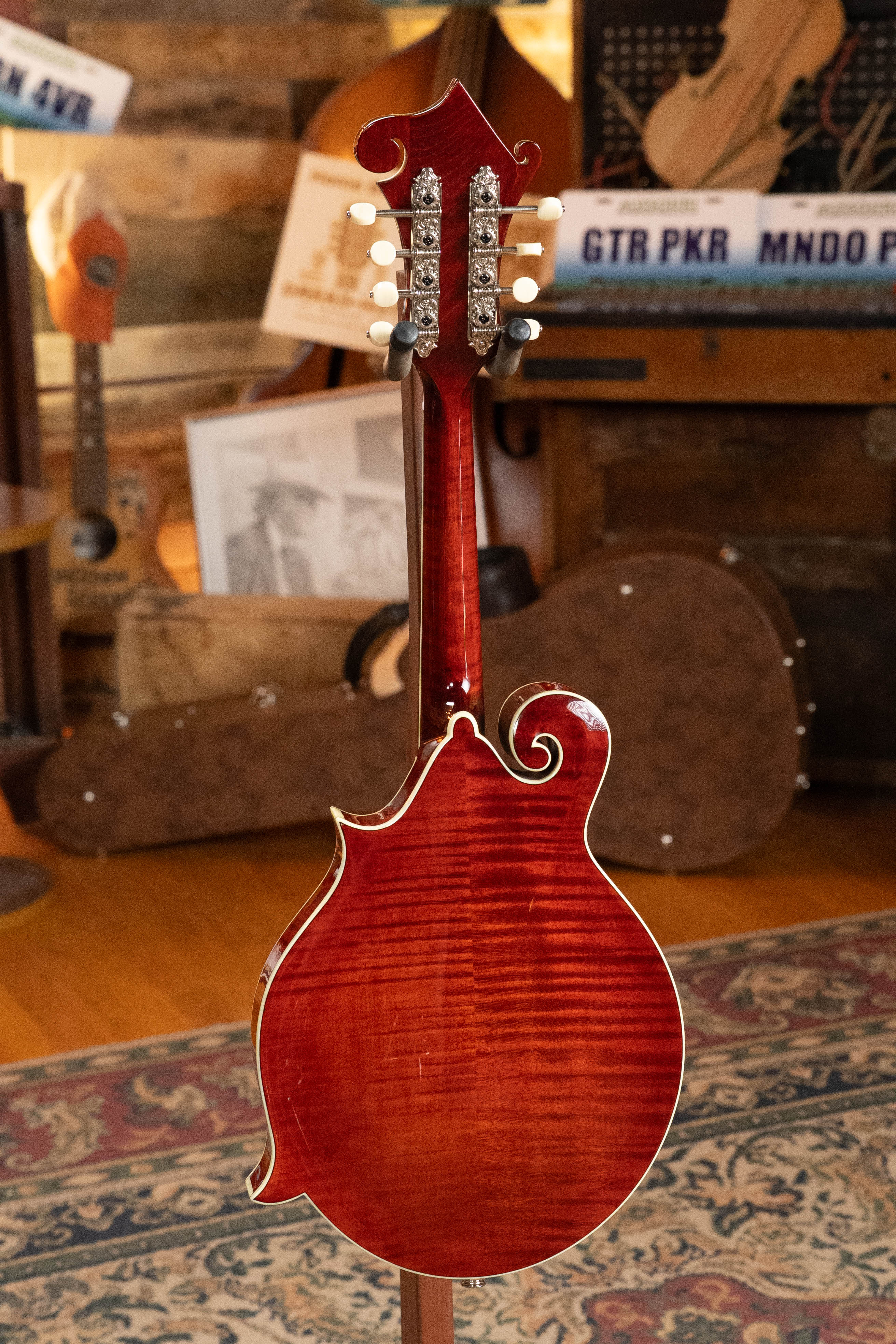 Eastman MD615 Spruce/Maple F-Style Mandolin w/K&K Pickup #4138