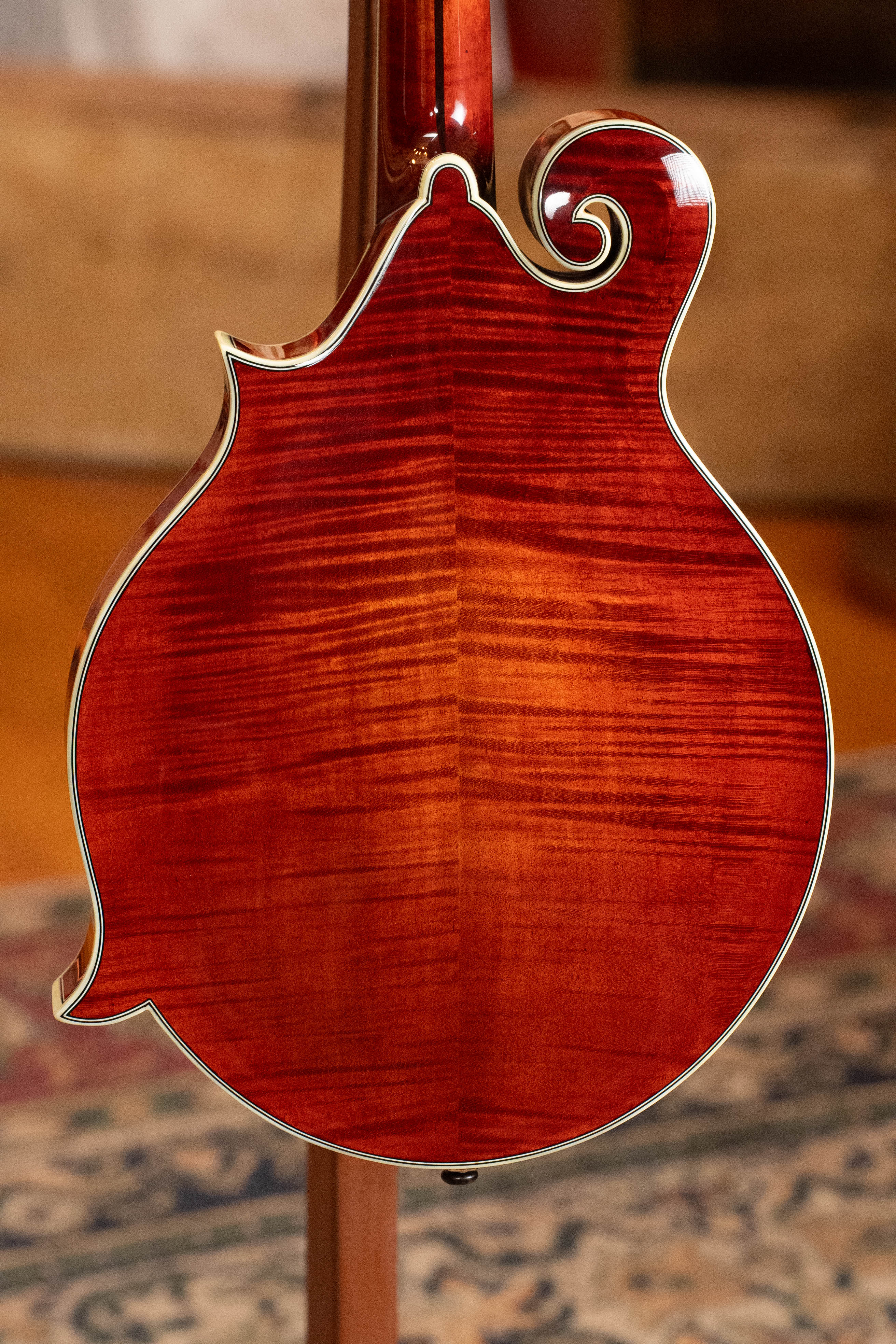 Eastman MD815 Adirondack Spruce/Flamed Maple F-Style Mandolin #1803