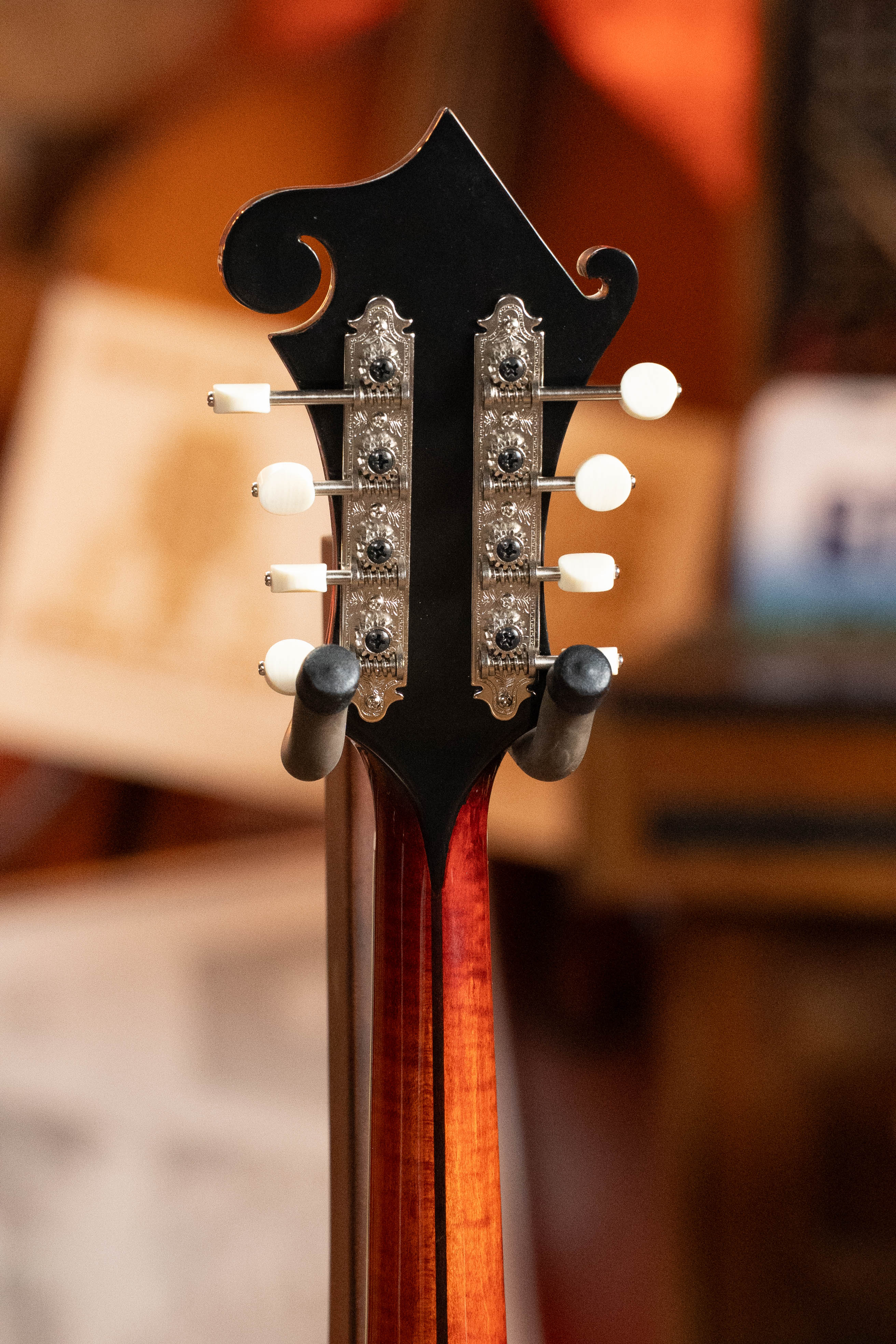 Eastman MD815 Adirondack Spruce/Flamed Maple F-Style Mandolin #1803