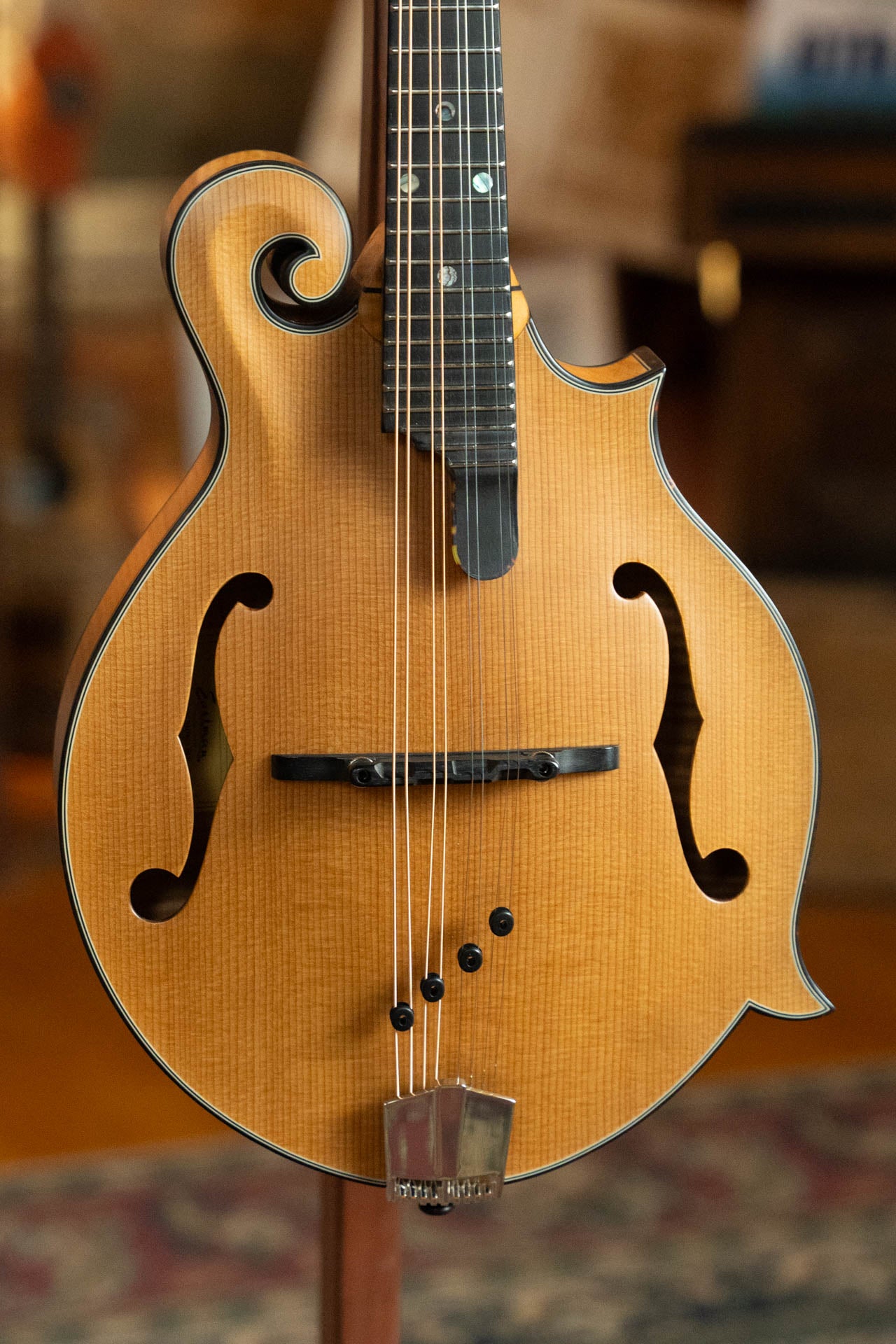 Eastman MD915-BD Adirondack/Flamed Maple Blonde F-style Mandolin #5819