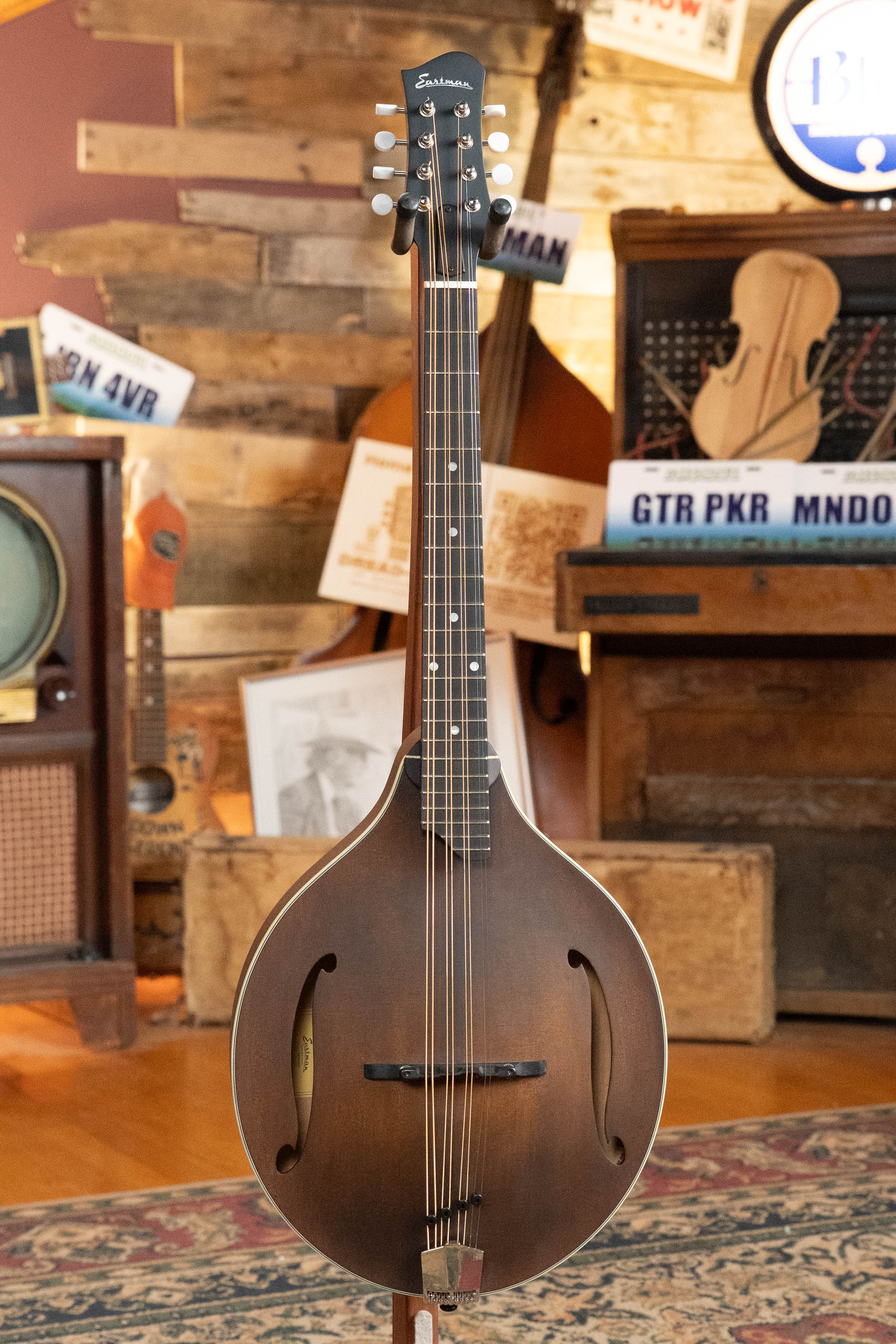 Eastman MDO305 Hand-Carved Octave A-Style Mandolin #4226