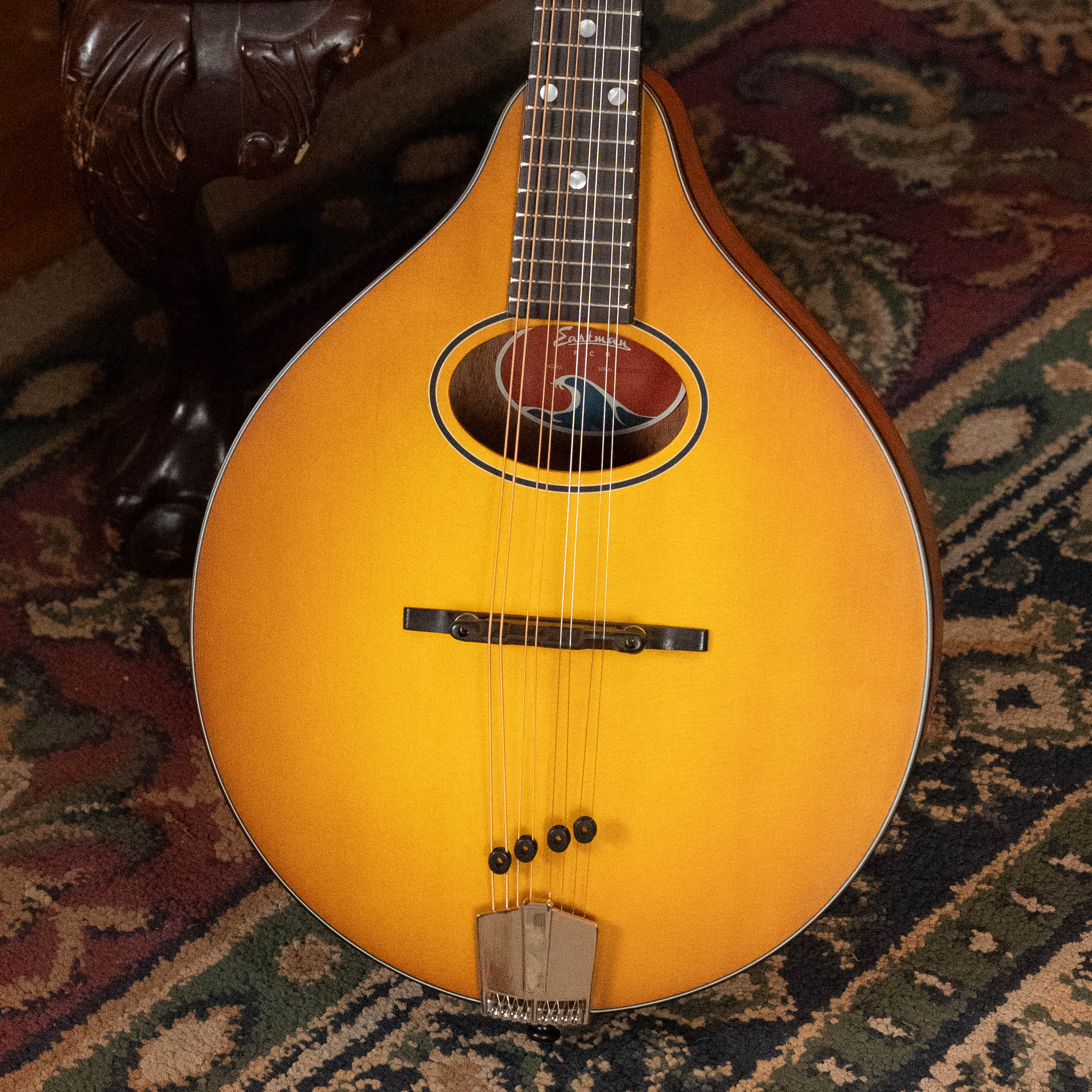 Eastman PCH-M104-GB Solid Spruce/Laminated Mahogany Goldburst Flattop A-Style Mandolin #0054