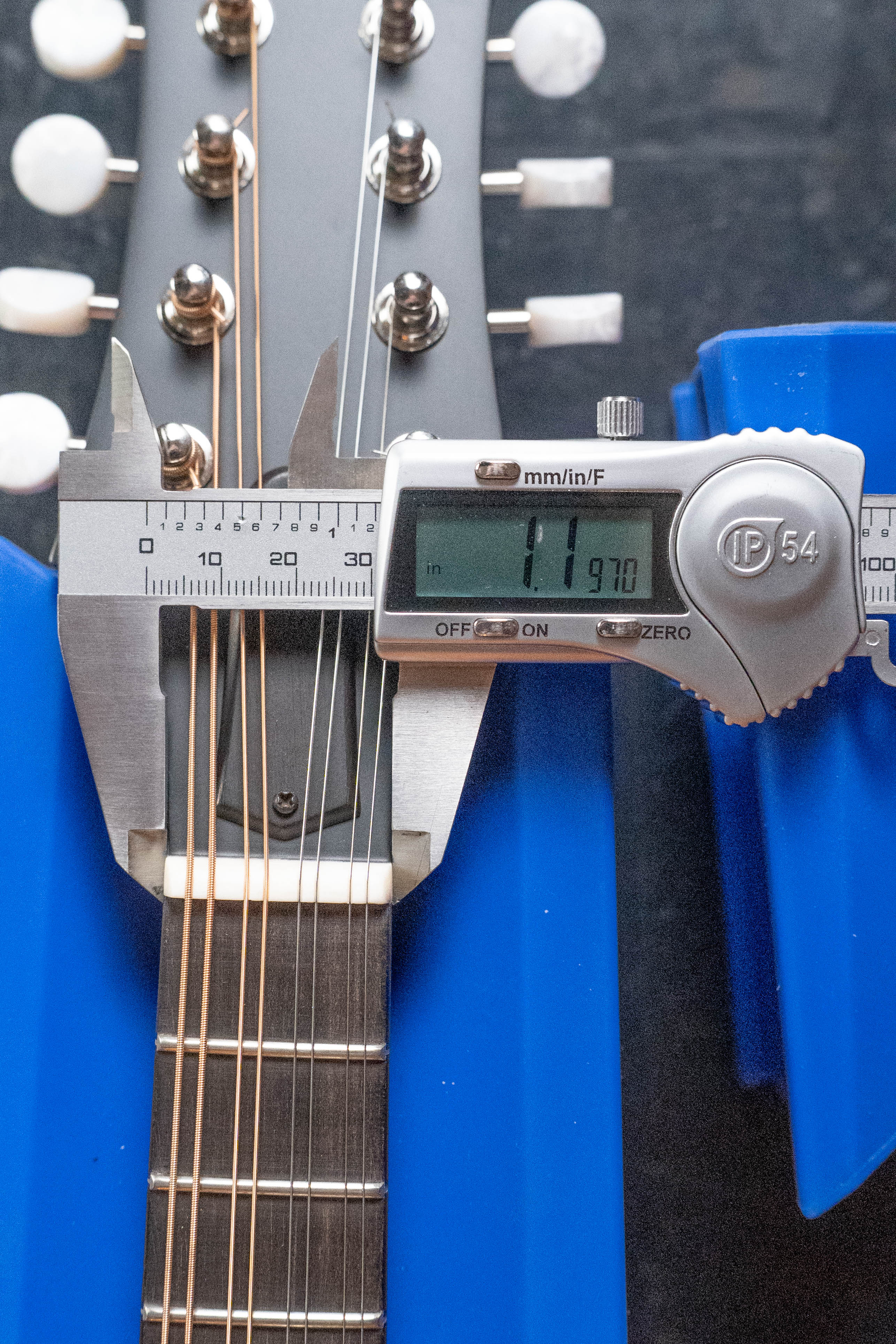 Eastman PCH-M104-GB Solid Spruce/Laminated Mahogany Goldburst Flattop A-Style Mandolin #0054