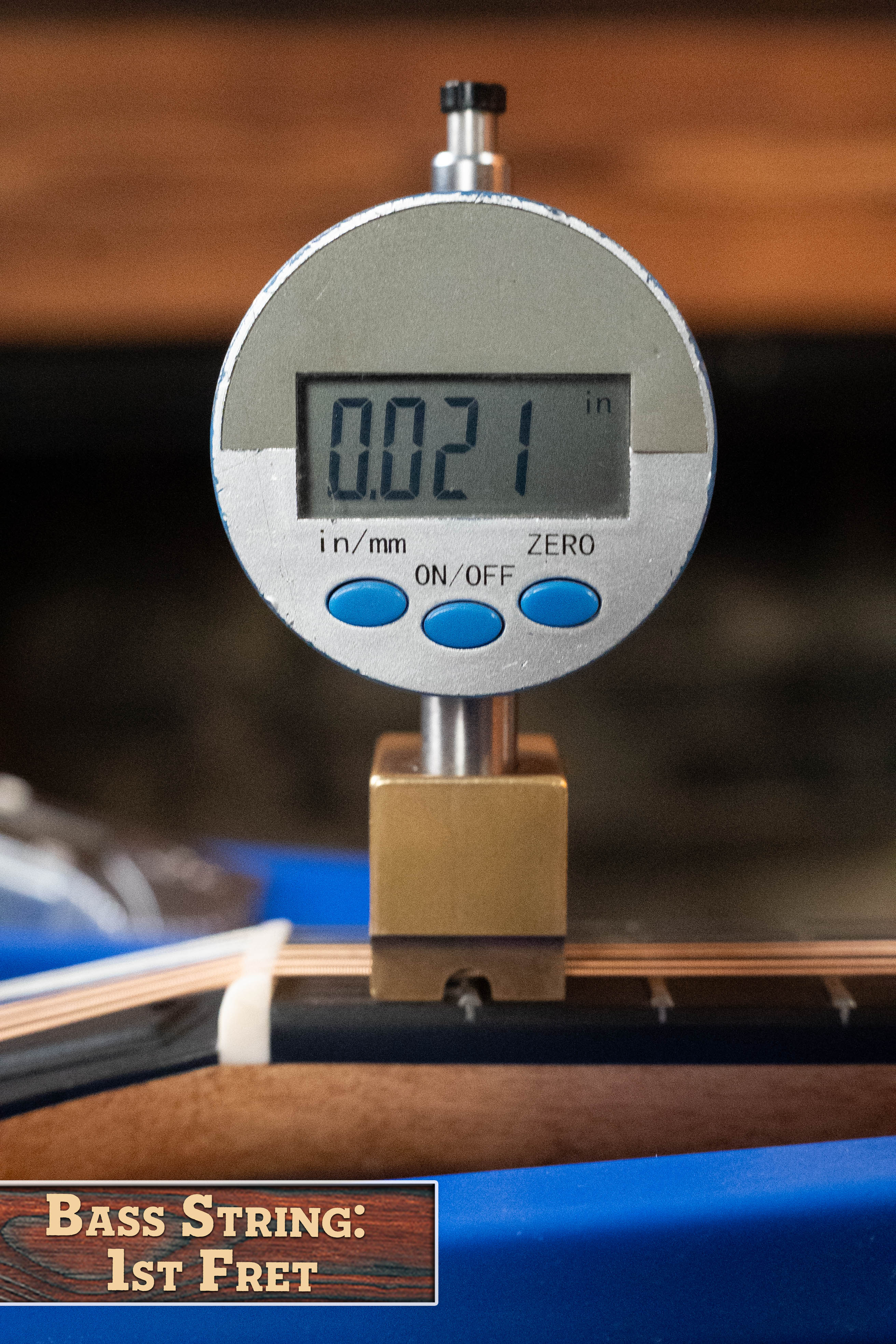 Eastman PCH-M104-GB Solid Spruce/Laminated Mahogany Goldburst Flattop A-Style Mandolin #0054