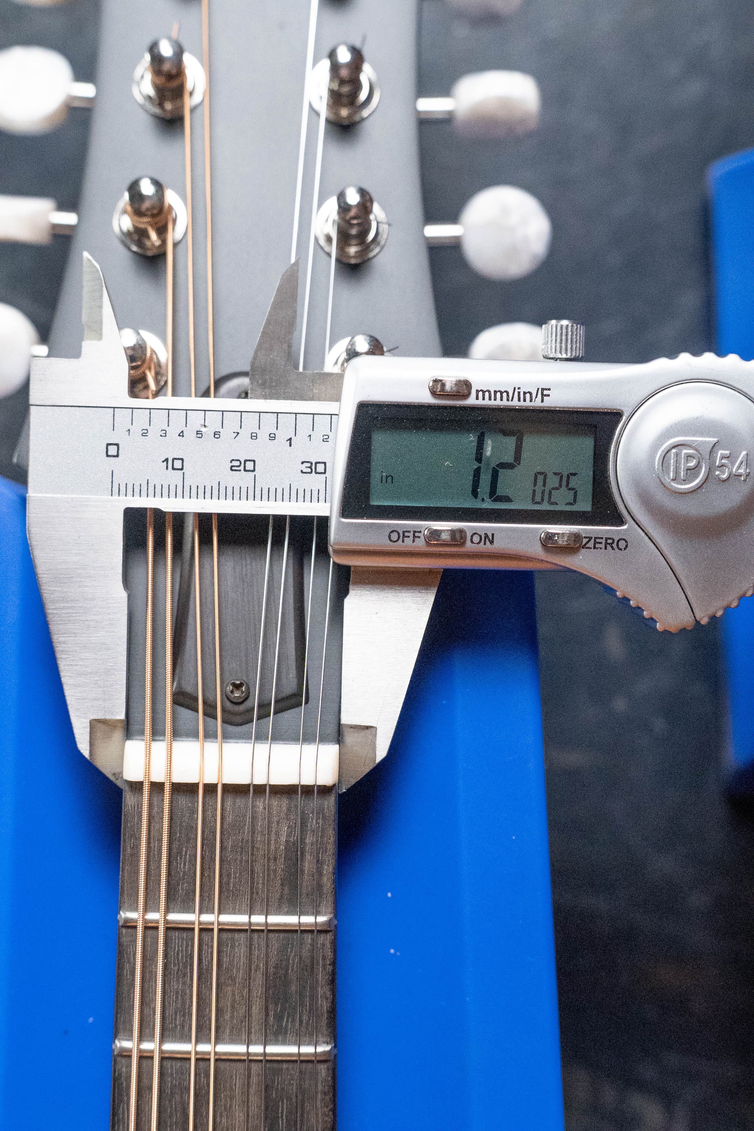 Eastman PCH-M104-GB Solid Spruce/Laminated Mahogany Goldburst Flattop A-Style Mandolin #0056