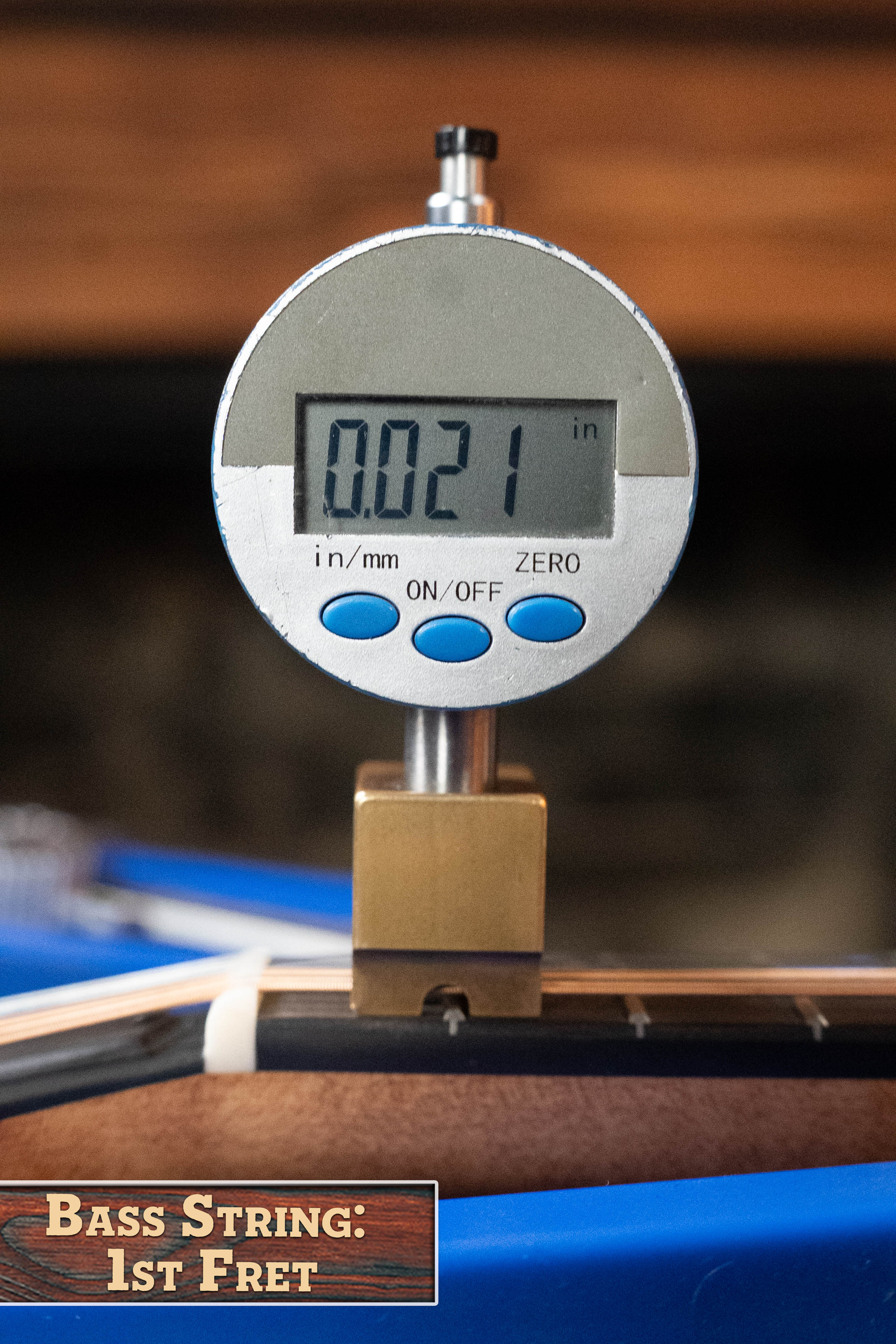 Eastman PCH-M104-GB Solid Spruce/Laminated Mahogany Goldburst Flattop A-Style Mandolin #0056