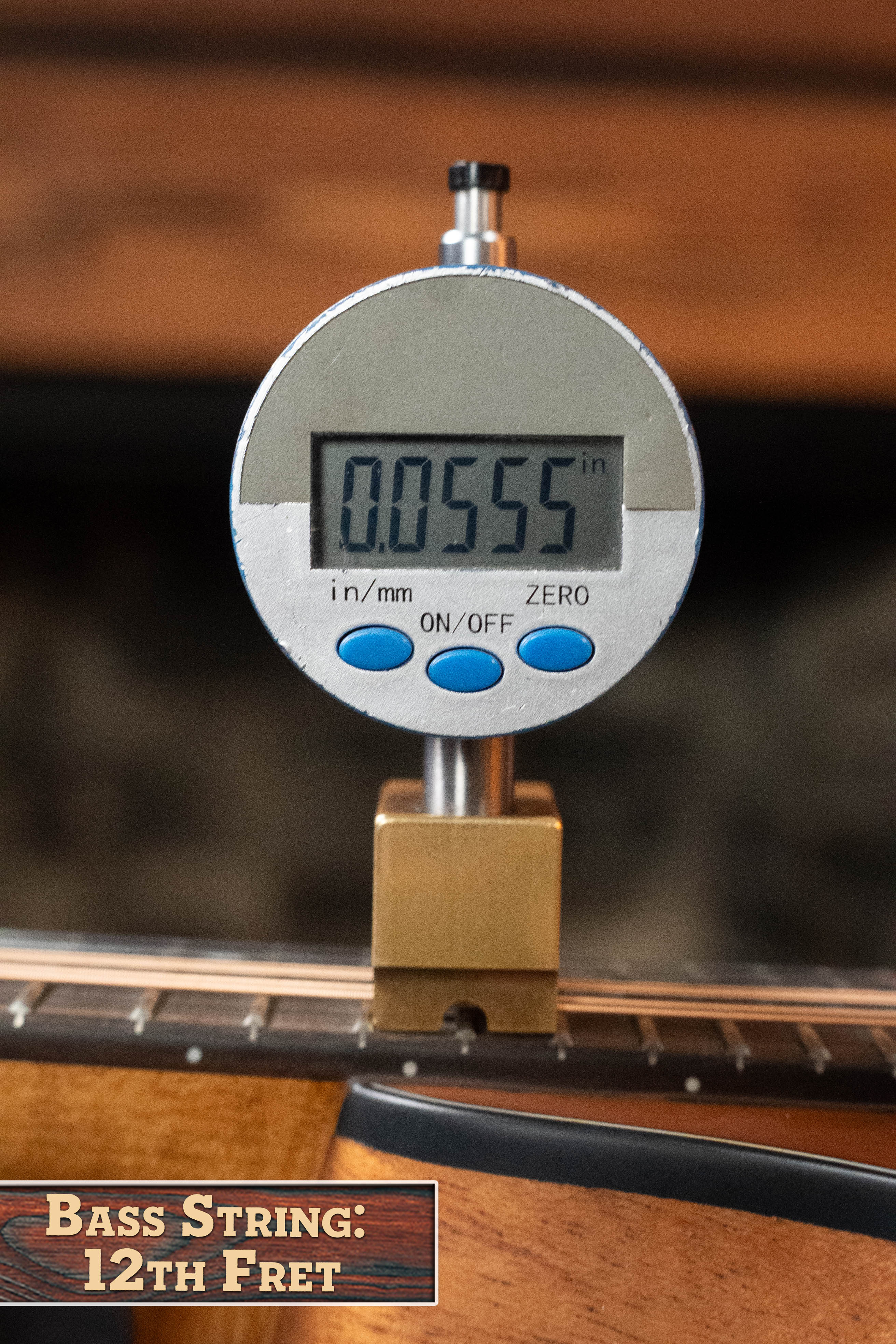 Eastman PCH-M104-GB Solid Spruce/Laminated Mahogany Goldburst Flattop A-Style Mandolin #0056