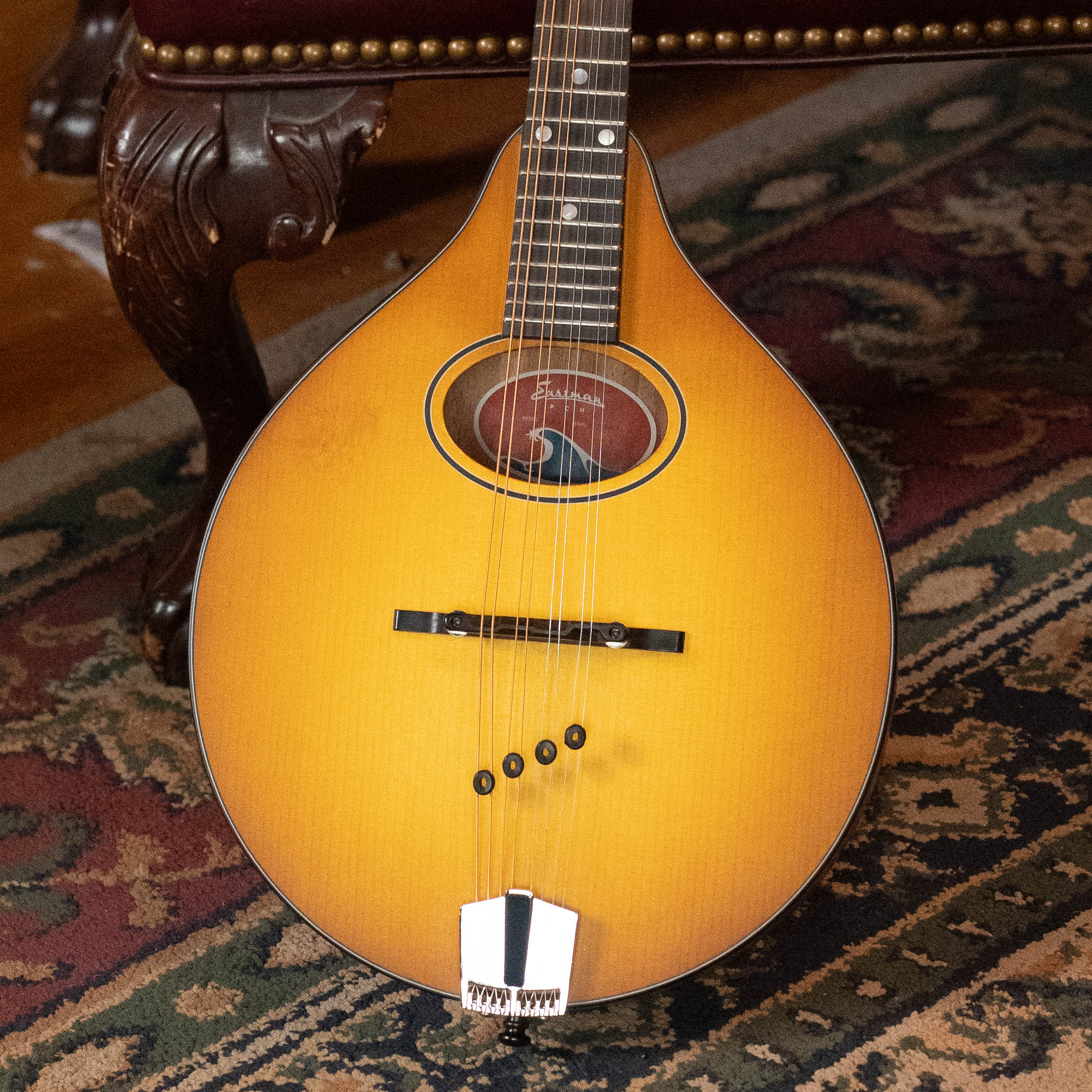 Eastman PCH-M104-GB Solid Spruce/Laminated Mahogany Goldburst Flattop A-Style Mandolin #0063