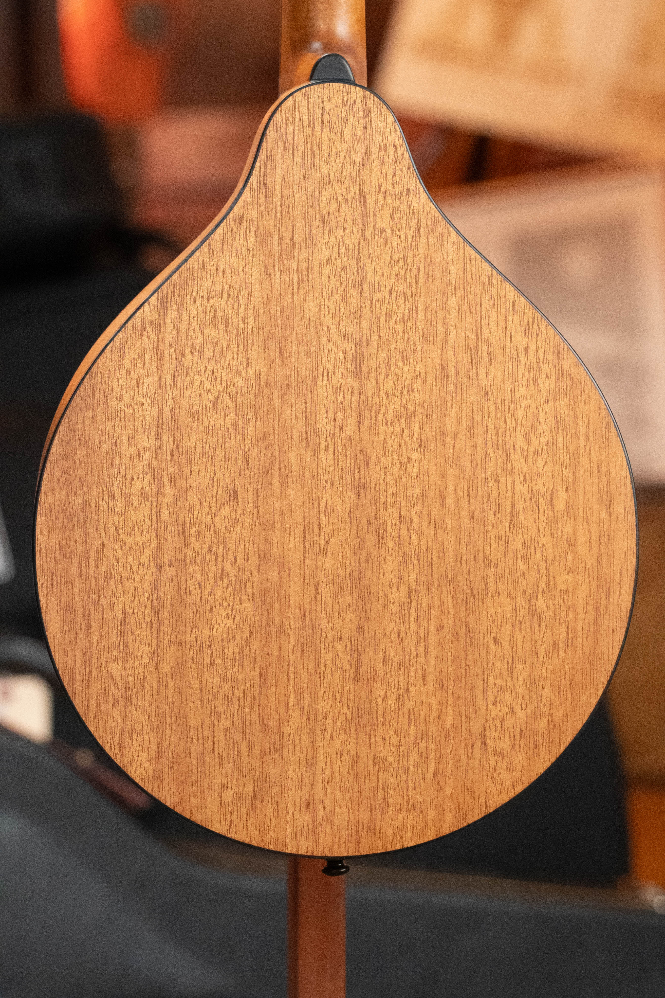 Eastman PCH-M104-GB Solid Spruce/Laminated Mahogany Goldburst Flattop A-Style Mandolin #0065