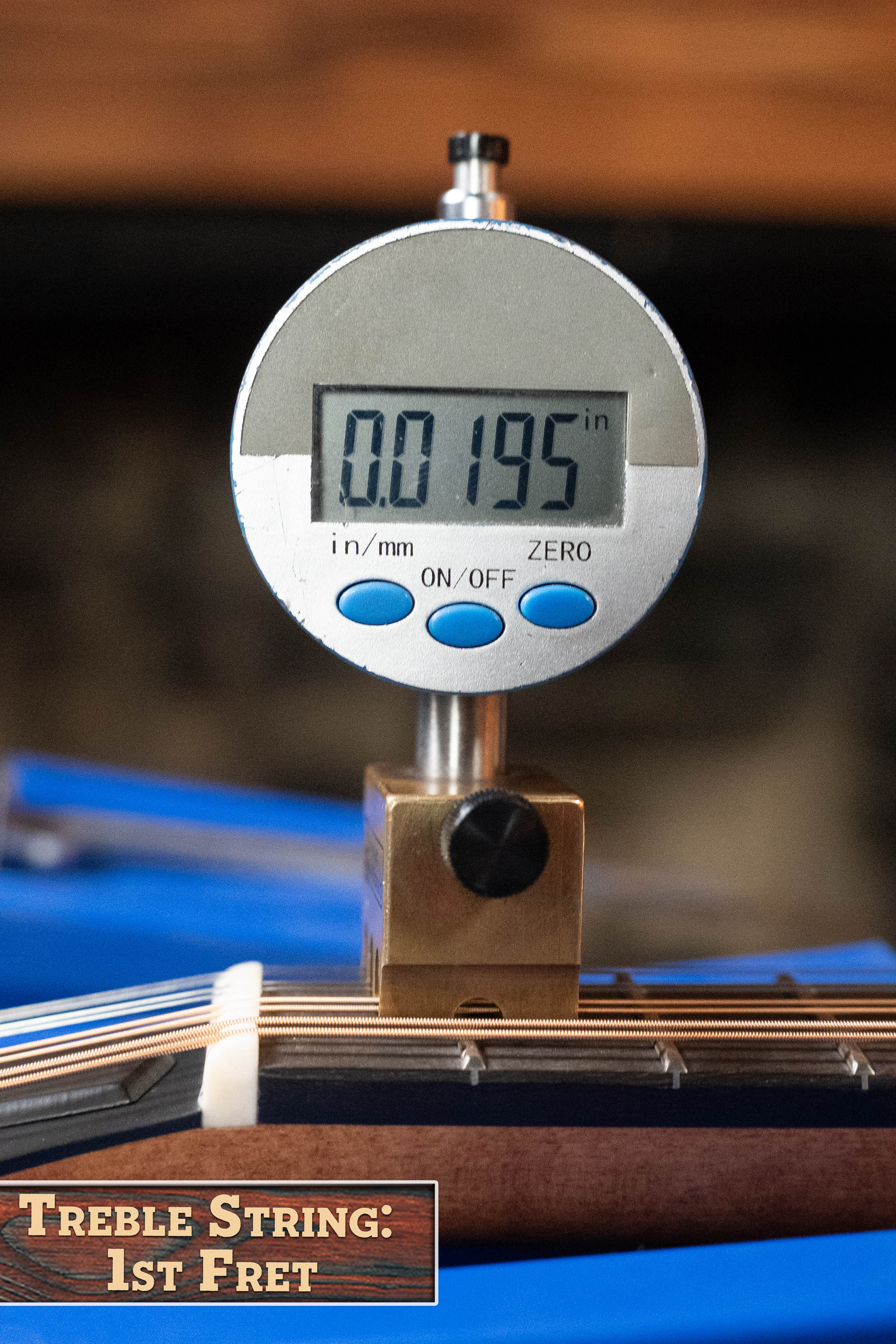 Eastman PCH-M104-GB Solid Spruce/Laminated Mahogany Goldburst Flattop A-Style Mandolin #1876