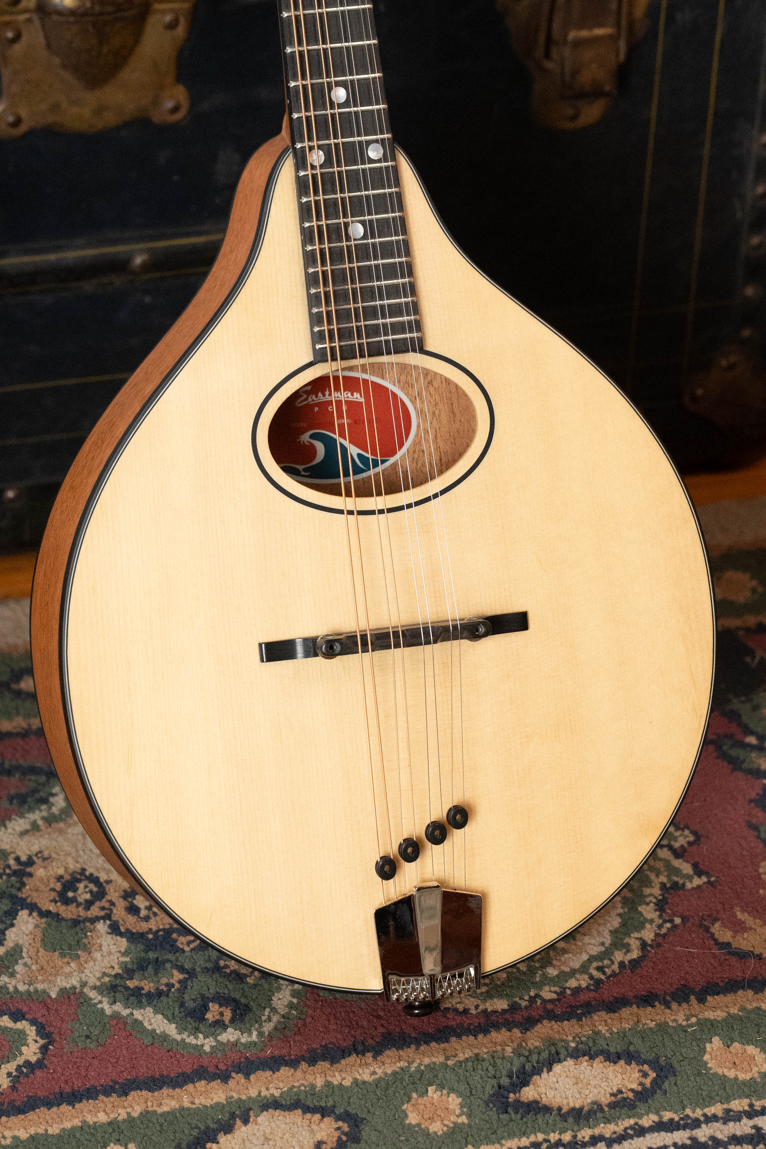 Eastman PCH-M104-NAT Solid Spruce/Laminated Mahogany Natural Flattop A-Style Mandolin #1151