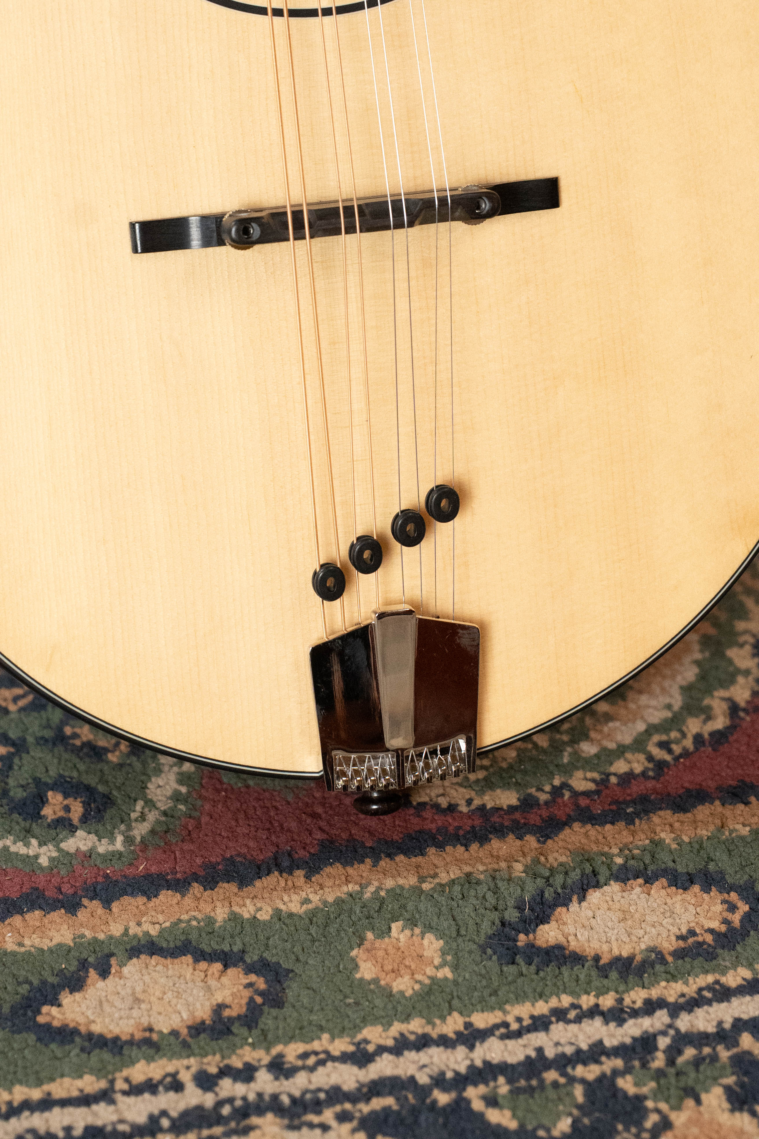 Eastman PCH-M104-NAT Solid Spruce/Laminated Mahogany Natural Flattop A-Style Mandolin #1151