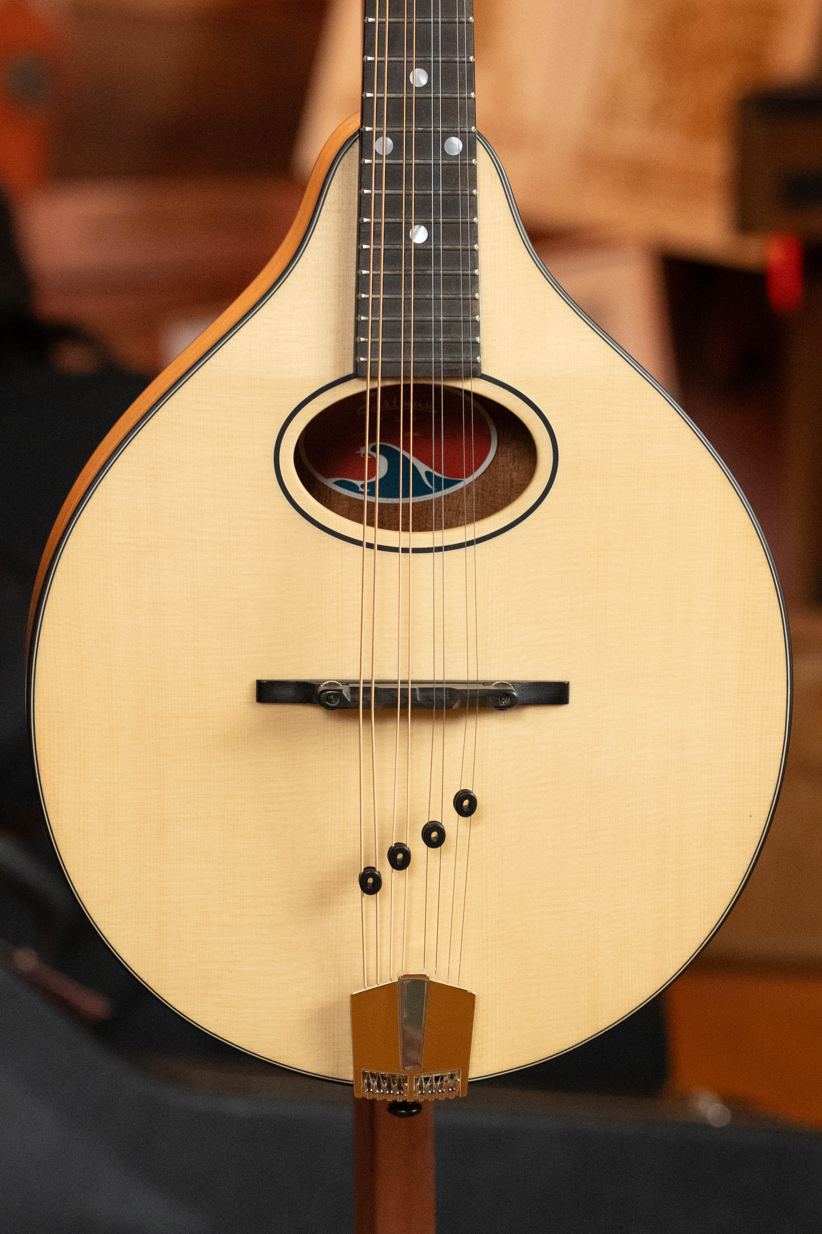 Eastman PCH-M104-NAT Solid Spruce/Laminated Mahogany Natural Flattop A-Style Mandolin #1236