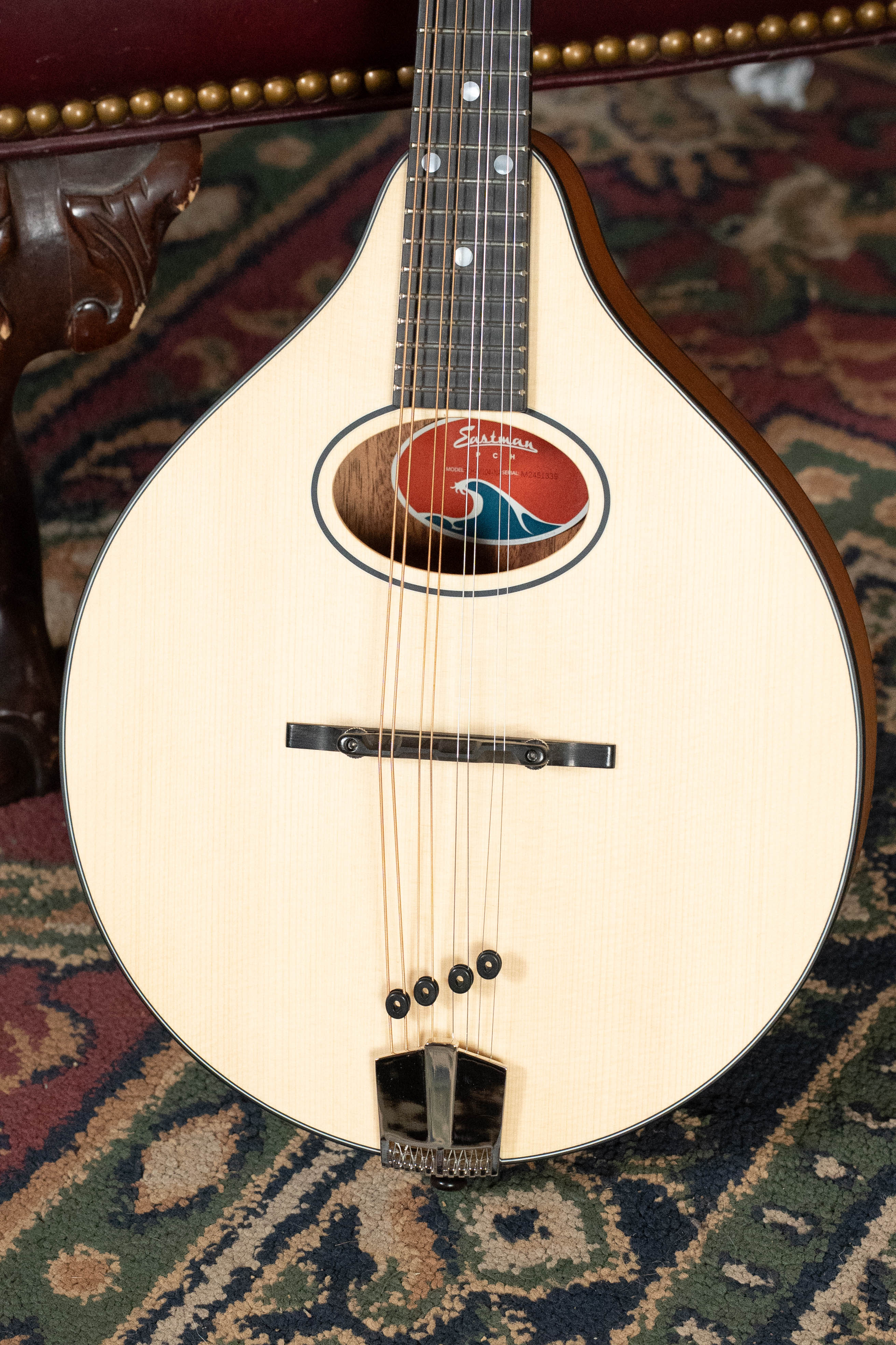 Eastman PCH-M104-NAT Solid Spruce/Laminated Mahogany Natural Flattop A-Style Mandolin #1339