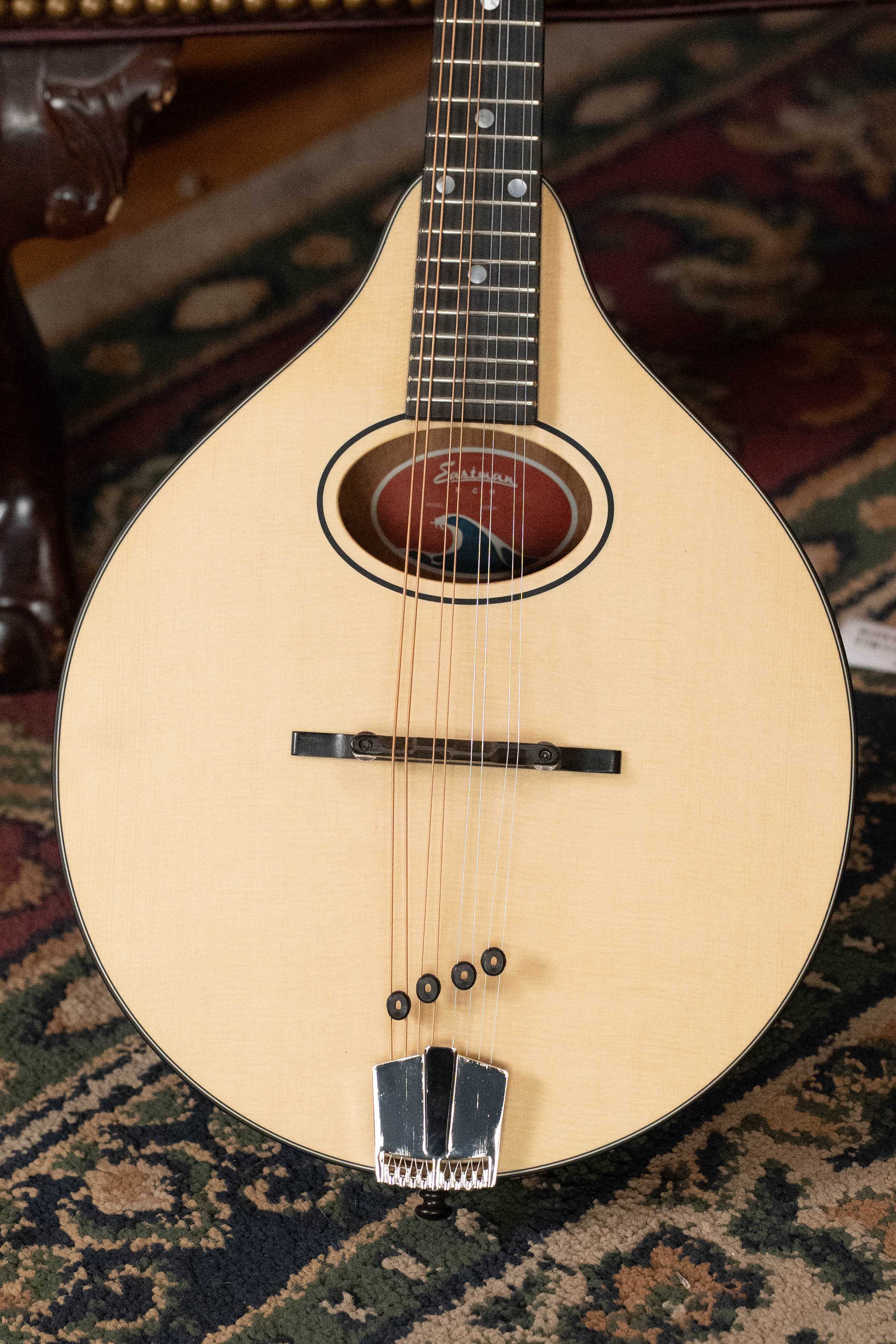 Eastman PCH-M104-NAT Solid Spruce/Laminated Mahogany Natural Flattop A-Style Mandolin #1461