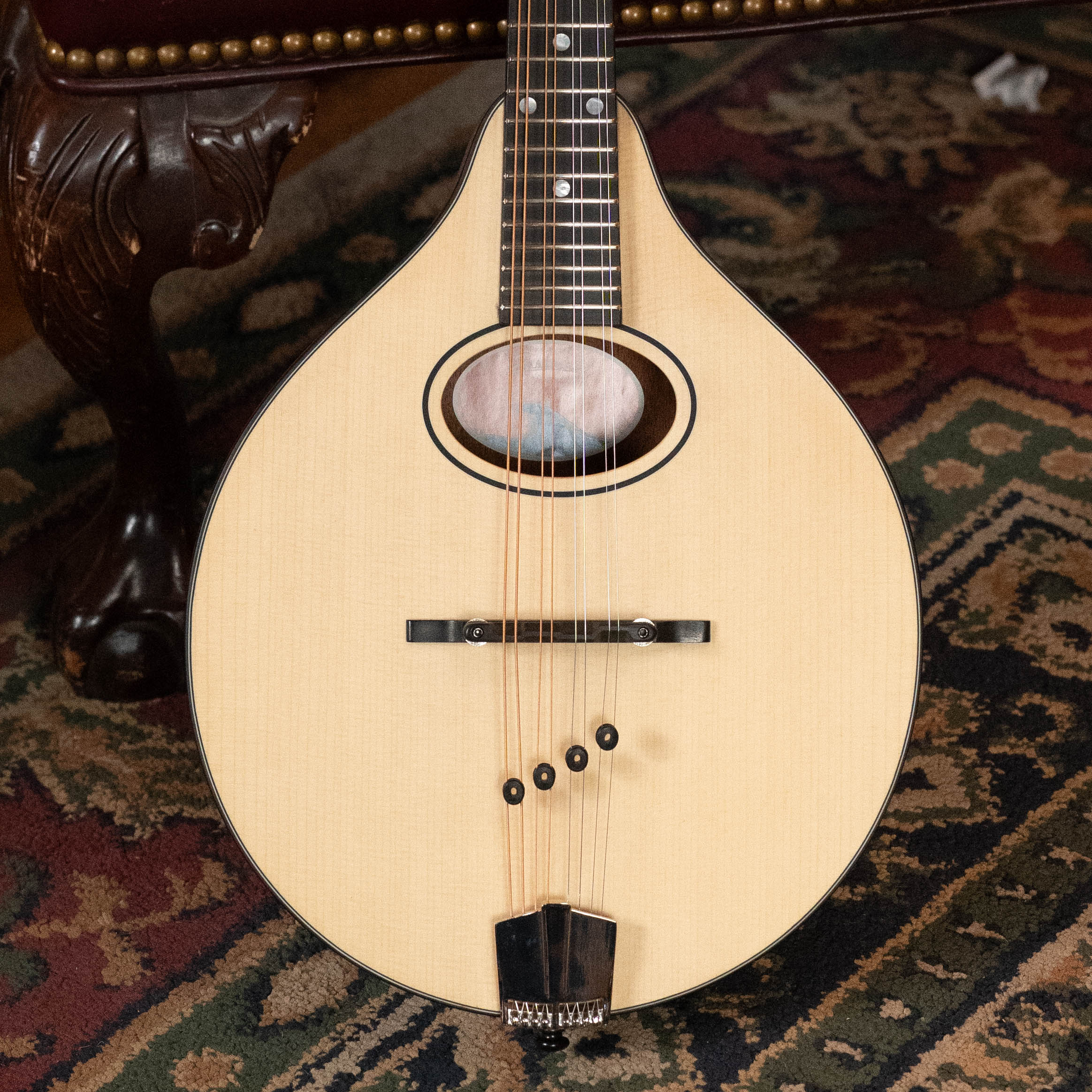 Eastman PCH-M104-NAT Solid Spruce/Laminated Mahogany Natural Flattop A-Style Mandolin #1891