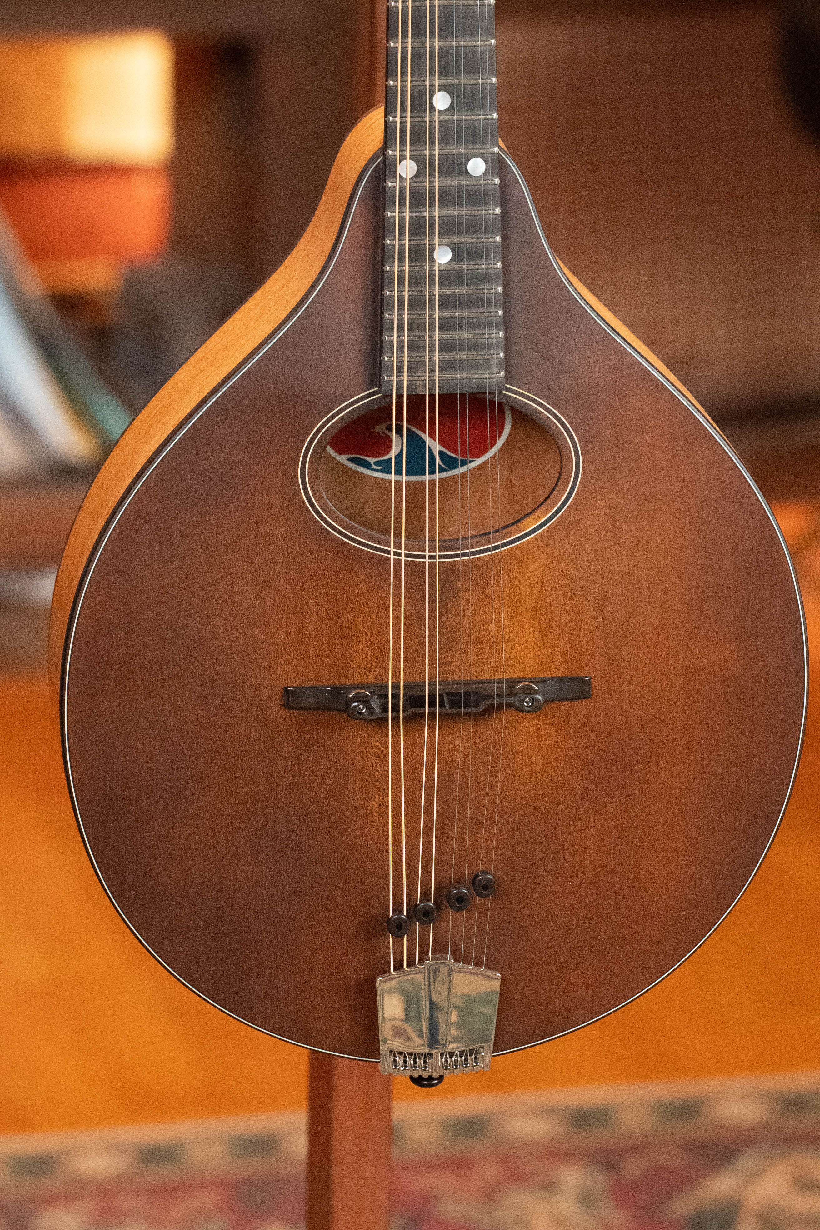 Eastman PCH-M104 Solid Spruce/Laminated Mahogany Flattop A-Style Mandolin #0929