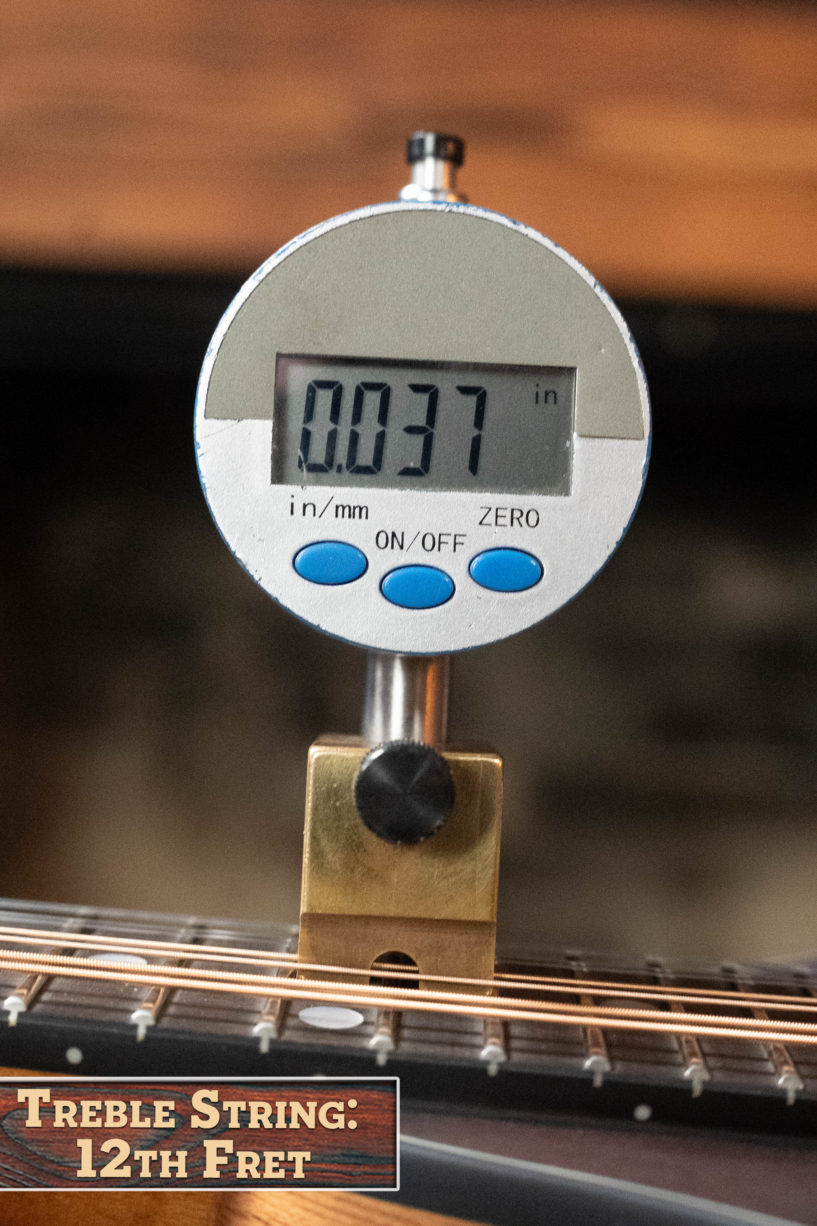 Eastman PCH-M104 Solid Spruce/Laminated Mahogany Flattop A-Style Mandolin #0929