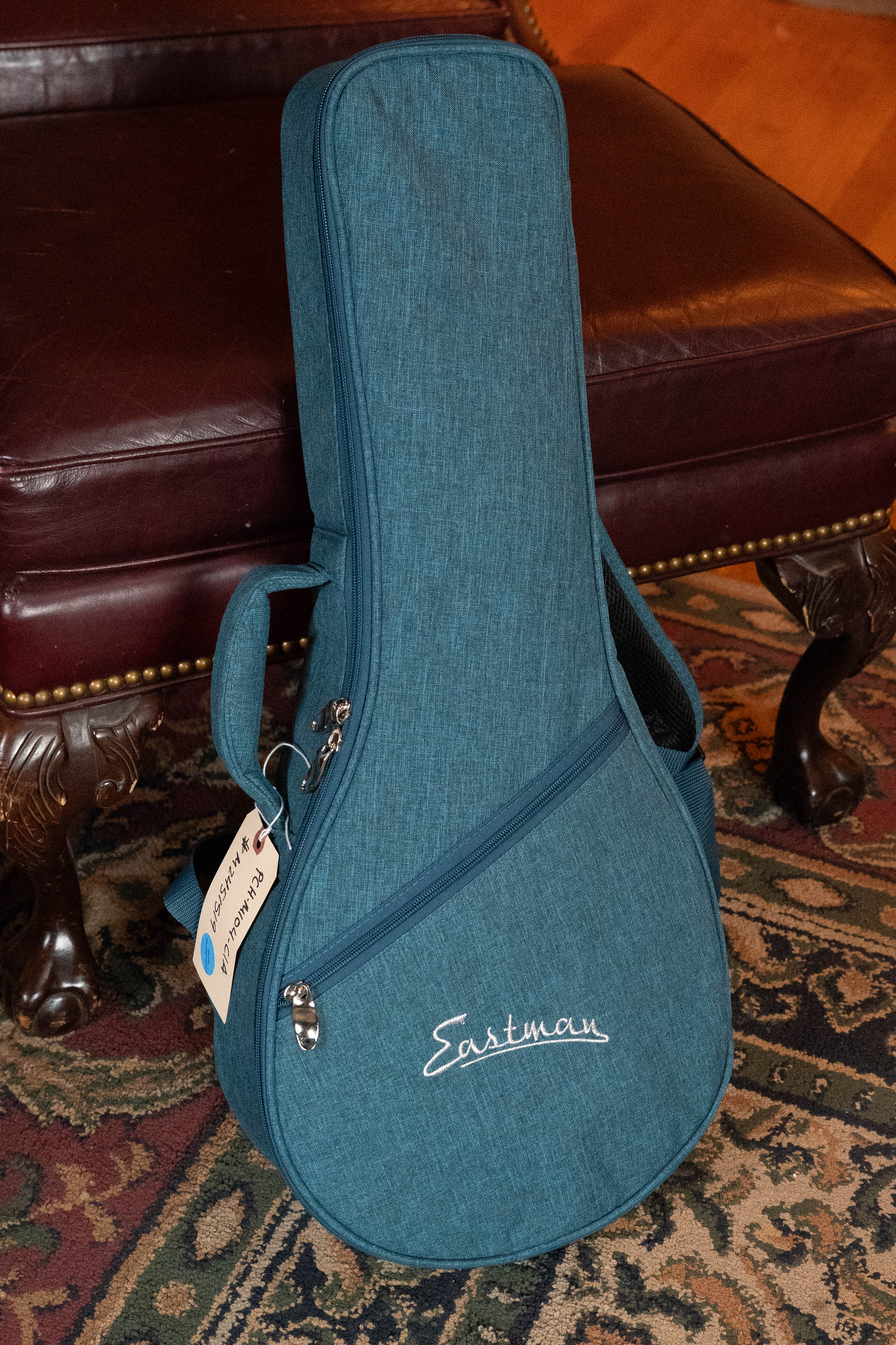 Eastman PCH-M104 Solid Spruce/Laminated Mahogany Flattop A-Style Mandolin #1519