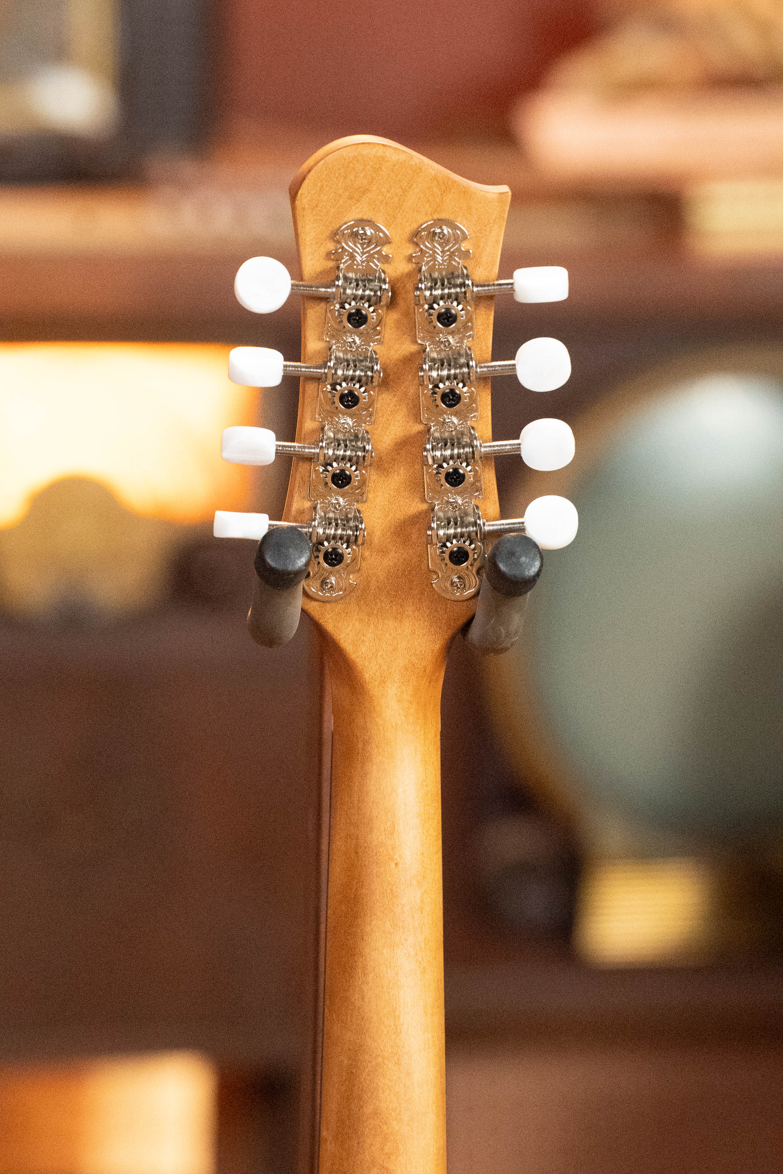 Eastman PCH-M104 Solid Spruce/Laminated Mahogany Flattop A-Style Mandolin #1521