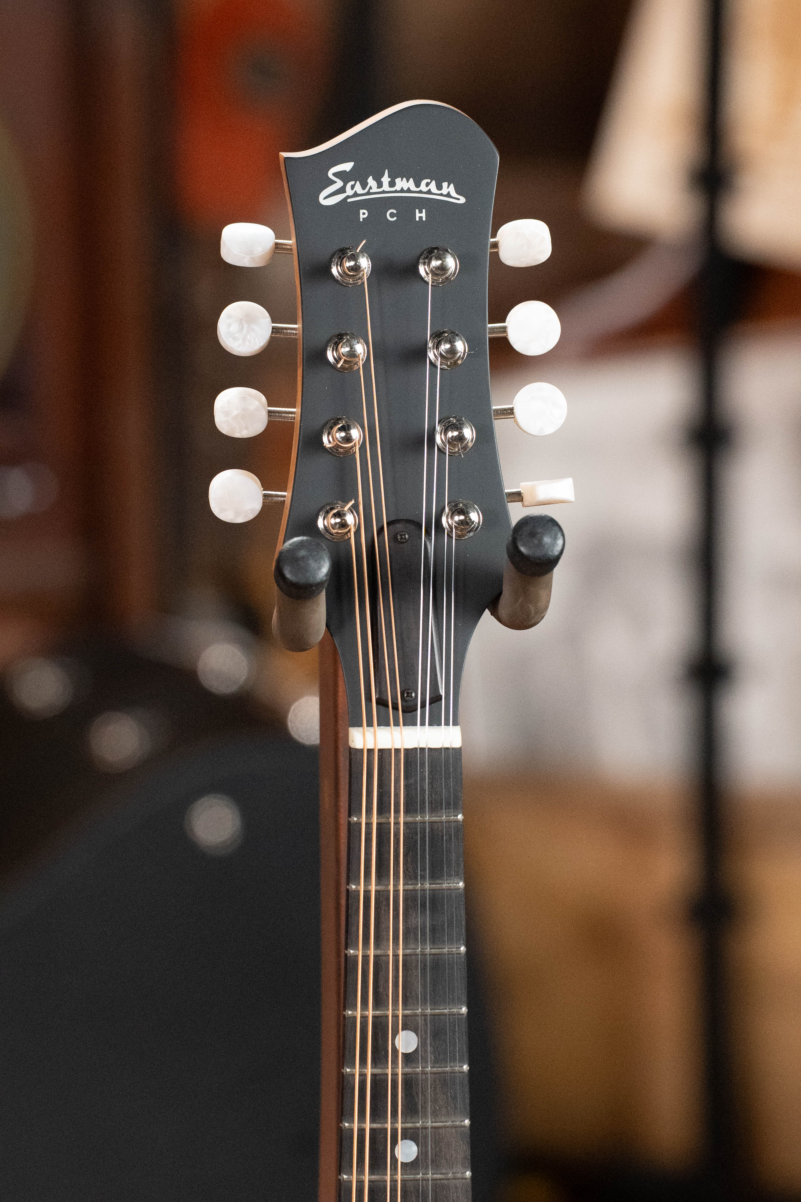 Eastman PCH-M104 Solid Spruce/Laminated Mahogany Flattop A-Style Mandolin #1754