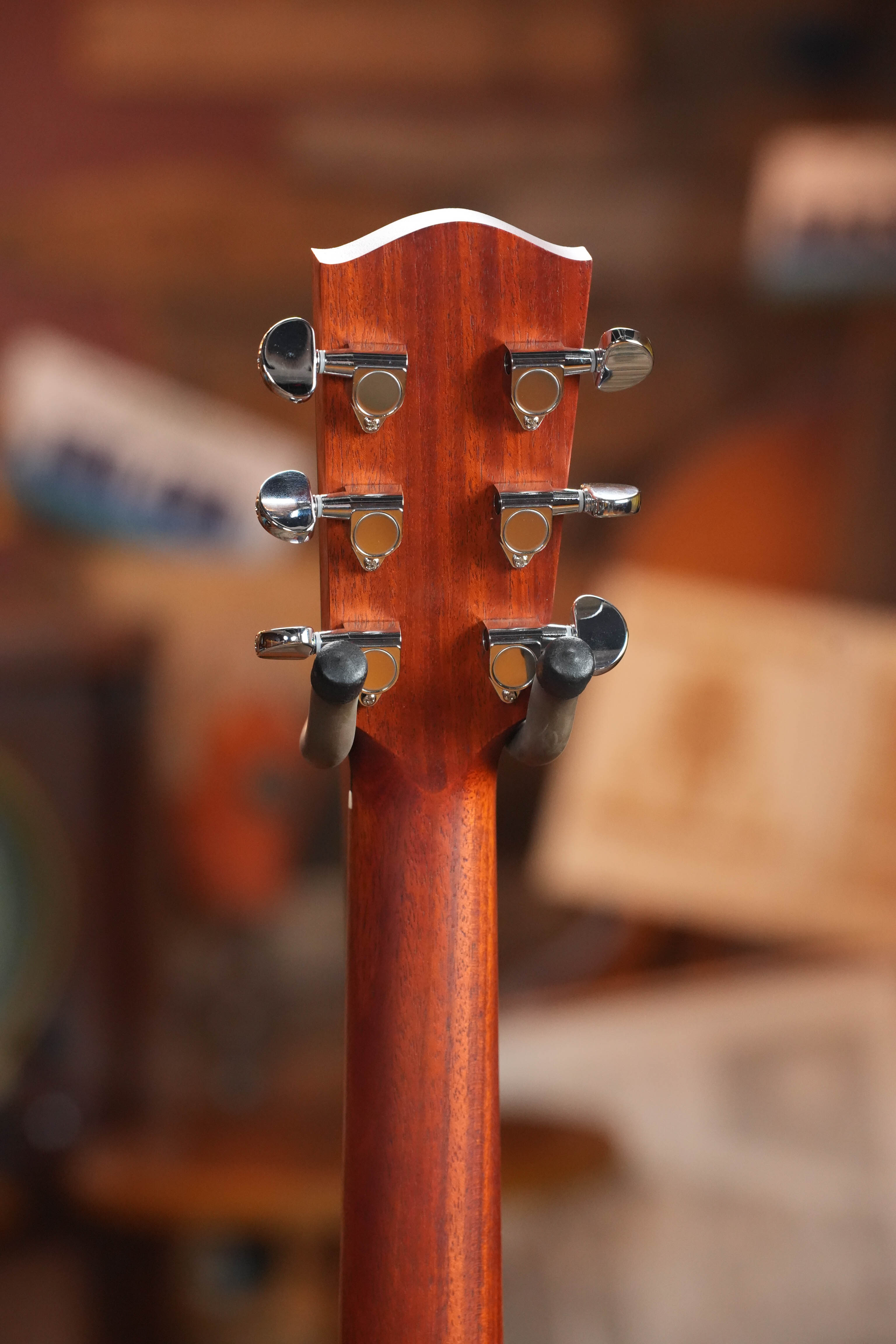 Eastman PCH1-GACE-CLA Cutaway Grand Auditorium Classic Finish Guitar w/Electronics #4776