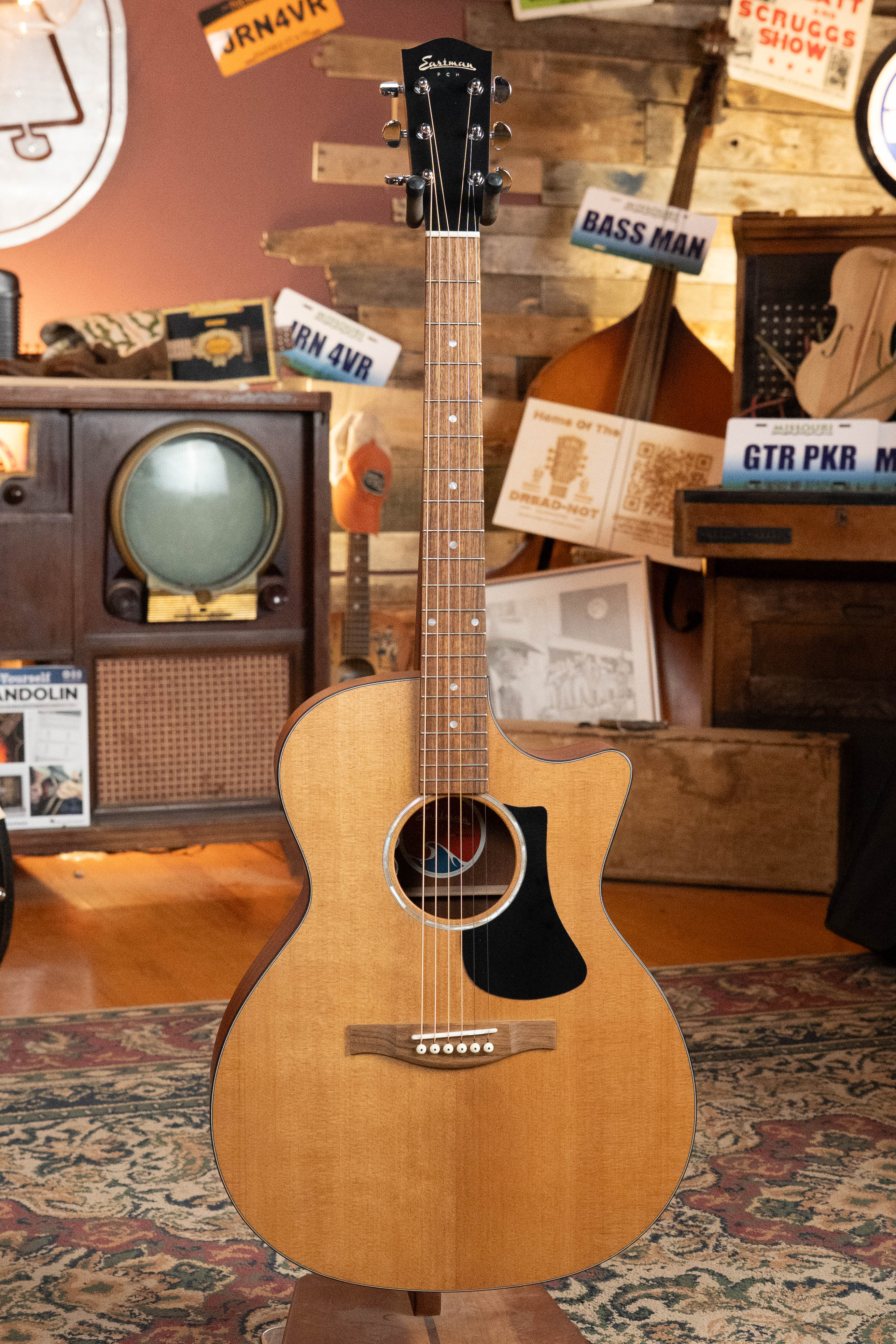 Eastman PCH1-GACE Sitka/Laminated Sapele Cutaway Grand Auditorium Guitar w/Electronics #4141